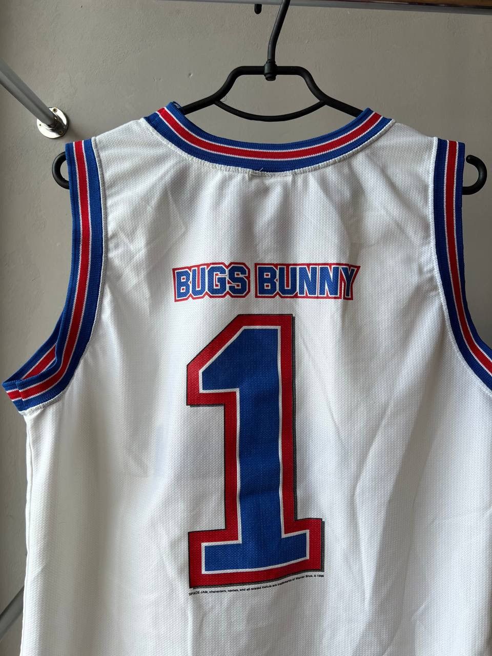 Warner Bros 1996 TUNE SQUAD #1 BUGS BUNNY NUTMEG MILL SPACE JAM JERSEY M Size US M / EU 48-50 / 2 - 11 Thumbnail
