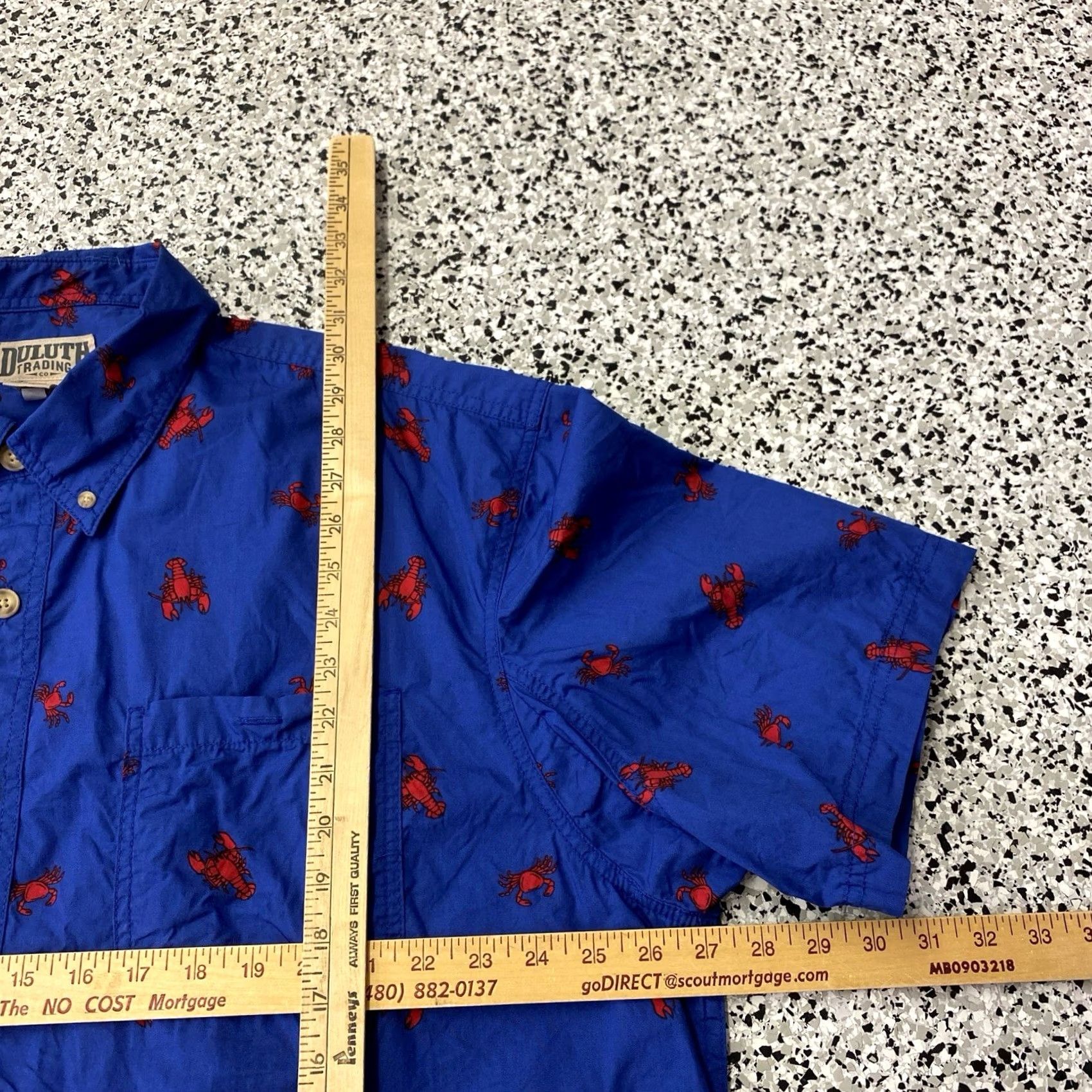 Vintage Duluth Trading Lobster Crab Shirt All Over Print Short Sleeve Blue & Red 2XL Men’s Button-Up Casual Everyday Size US XXL / EU 58 / 5 - 2 Thumbnail