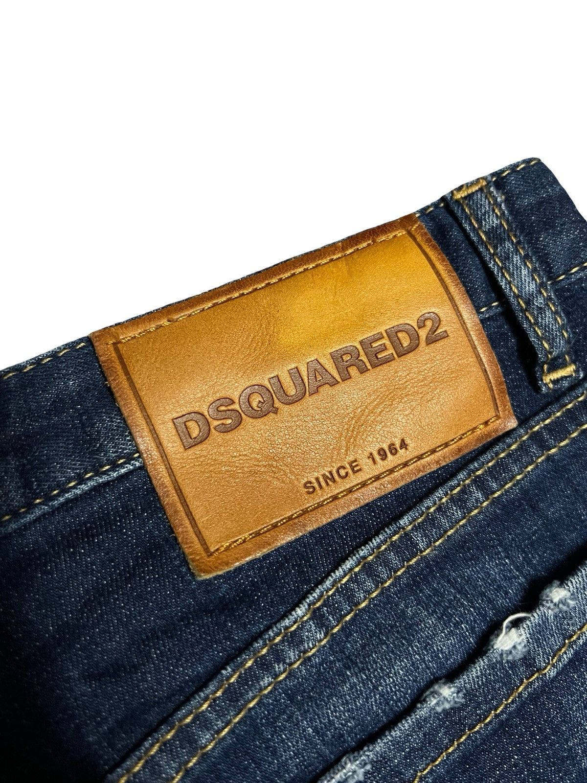 Dsquared2 Dsquared2 stretch-cotton distressed finish cropped jeans Size US 40 / EU 56 - 4 Thumbnail