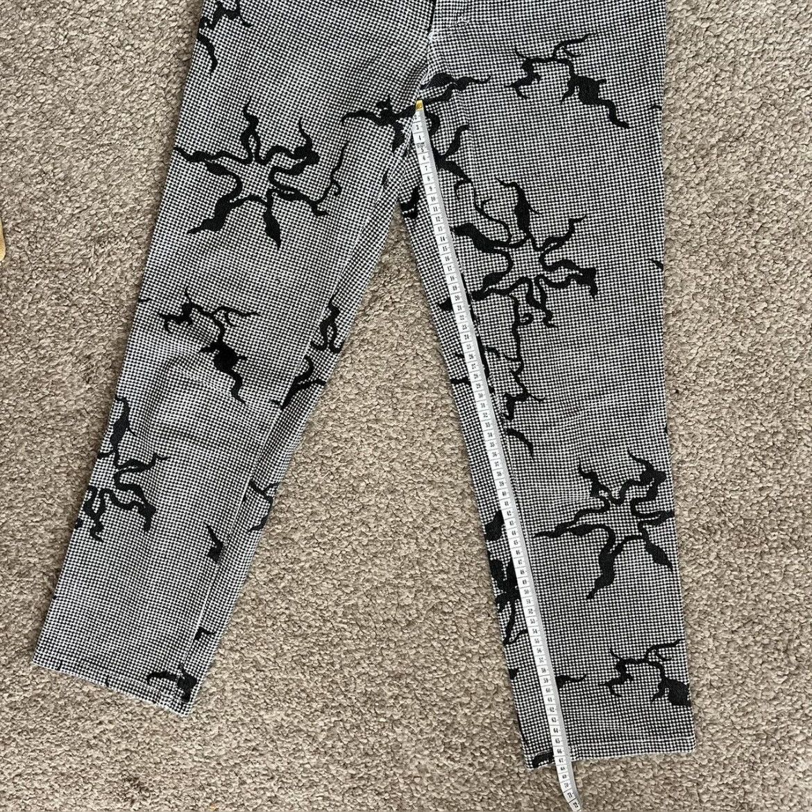 Versace Beautiful patterned Versace jeans Size 25" / US 0 / IT 36 - 7 Thumbnail