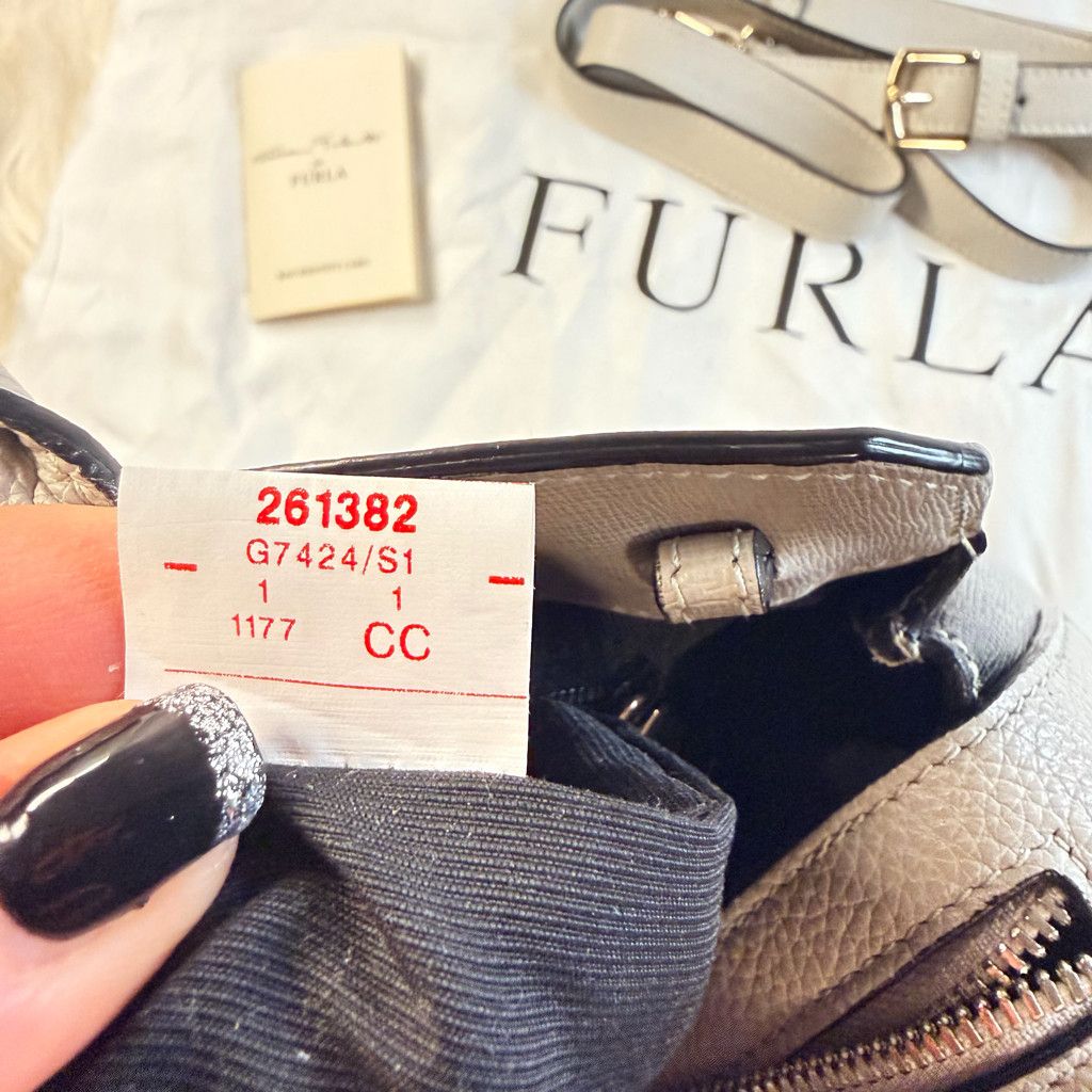 Furla Furla Satchel - Dove Grey/White - NEW w/ Dust Bag & COA Size ONE SIZE - 11 Thumbnail