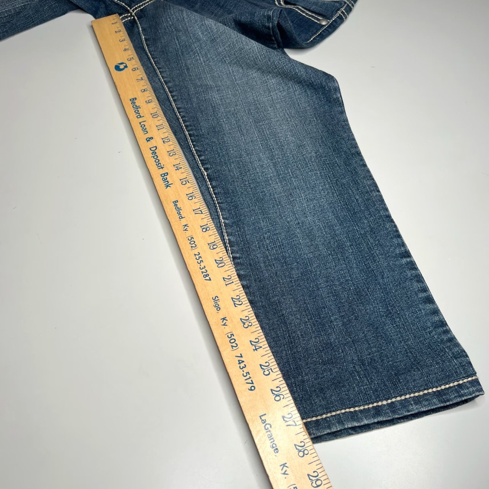Vintage Code Bleu Jeans Marielle Slim Straight Women’s 14 / 31 Blue Rhinestone Embellishments Denim Straight Jeans Size 36" / US 14 / IT 50 - 3 Thumbnail