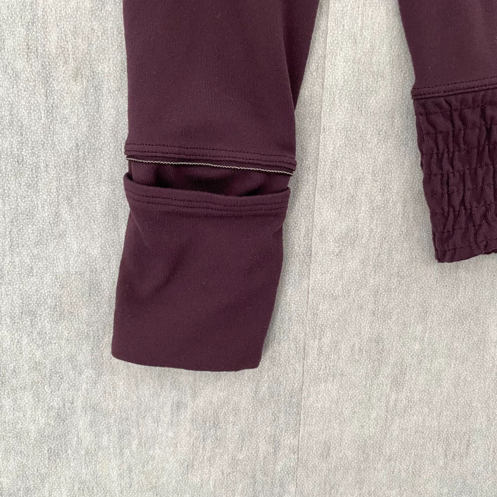 Lululemon VINTAGE Lululemon Hoodie Pullover Womens Medium Purple Long Sleeve Athletic Casual Size S / US 4 / IT 40 - 6 Thumbnail