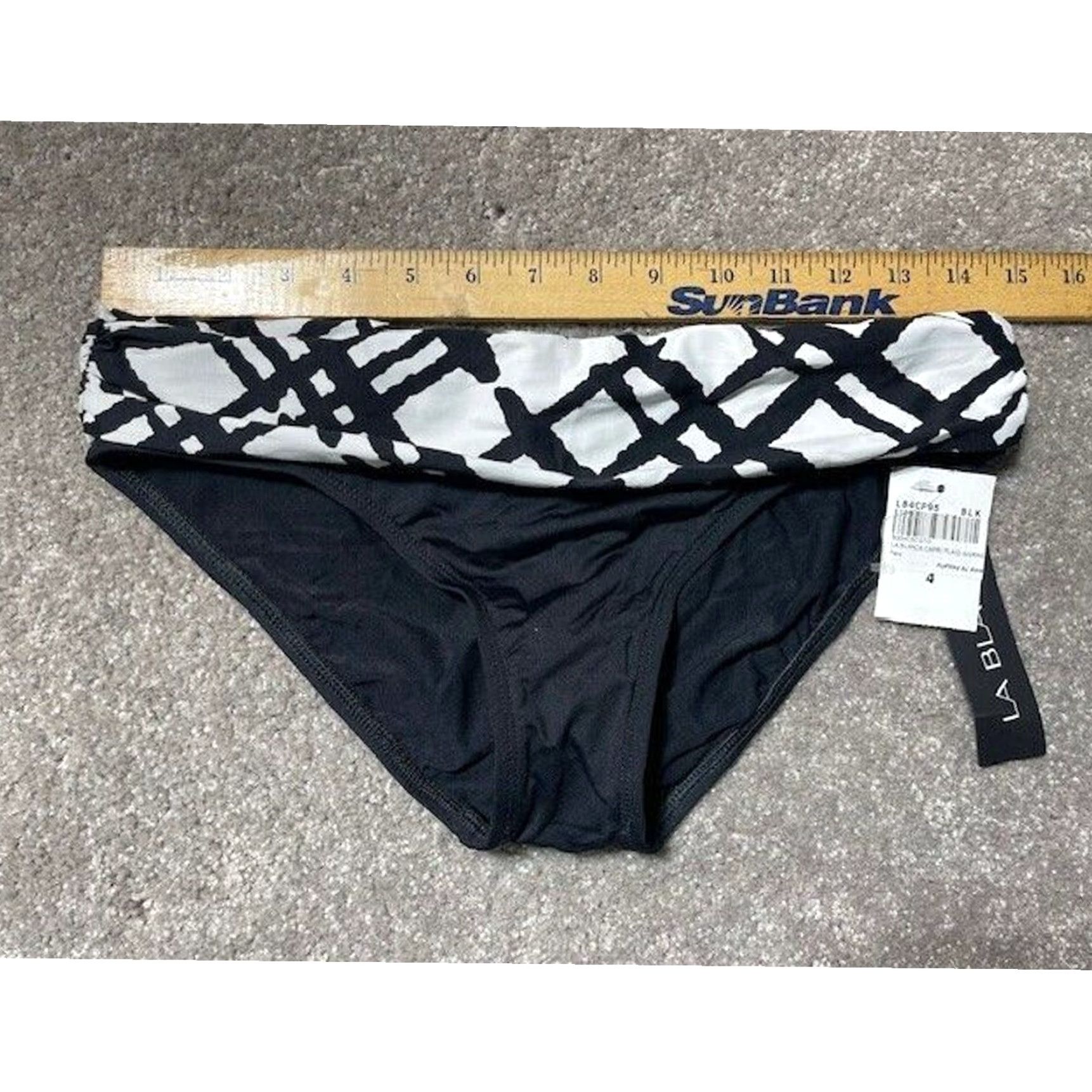 Vintage **Black La Blanca Bikini Bottom Size 4 Classic** User: Black La Blanca Bikini Bottom Size 4 Classic Size 27" / US 4 / IT 40 - 3 Thumbnail