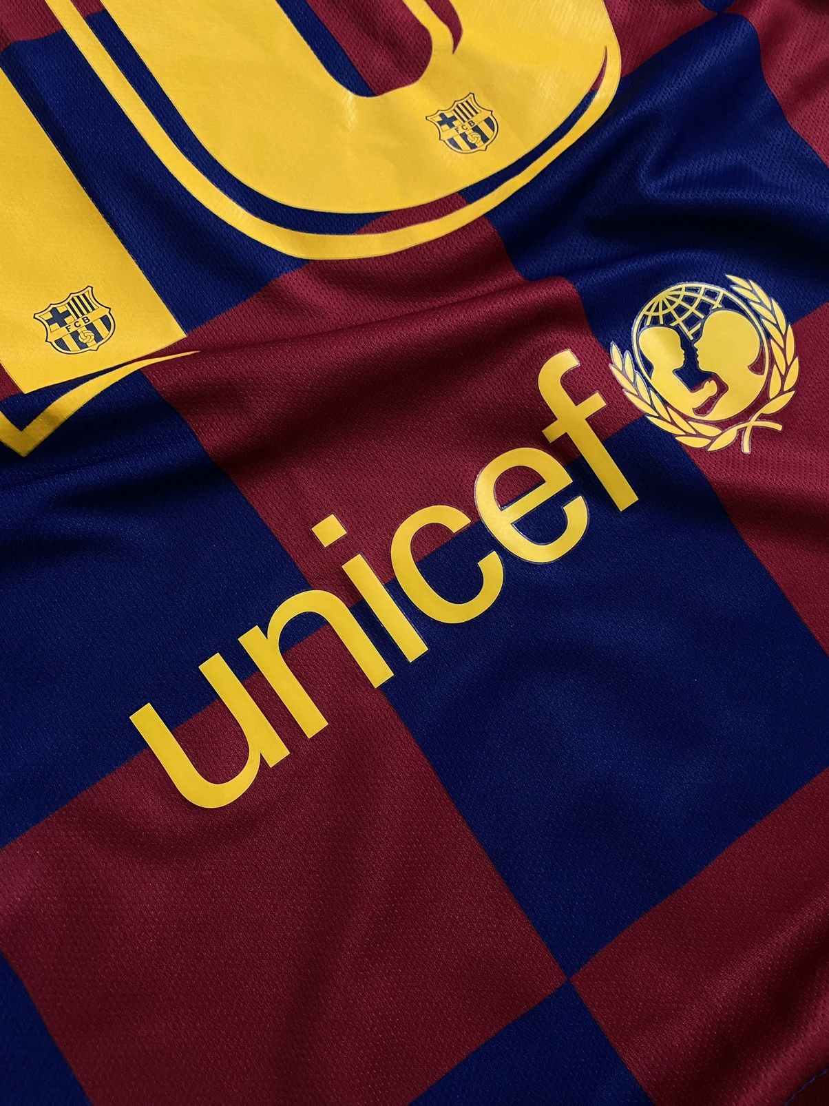Nike 🫧Barcelona 19/20s Home Shirt Jersey Nike #10 Messi Size US S / EU 44-46 / 1 - 12 Thumbnail
