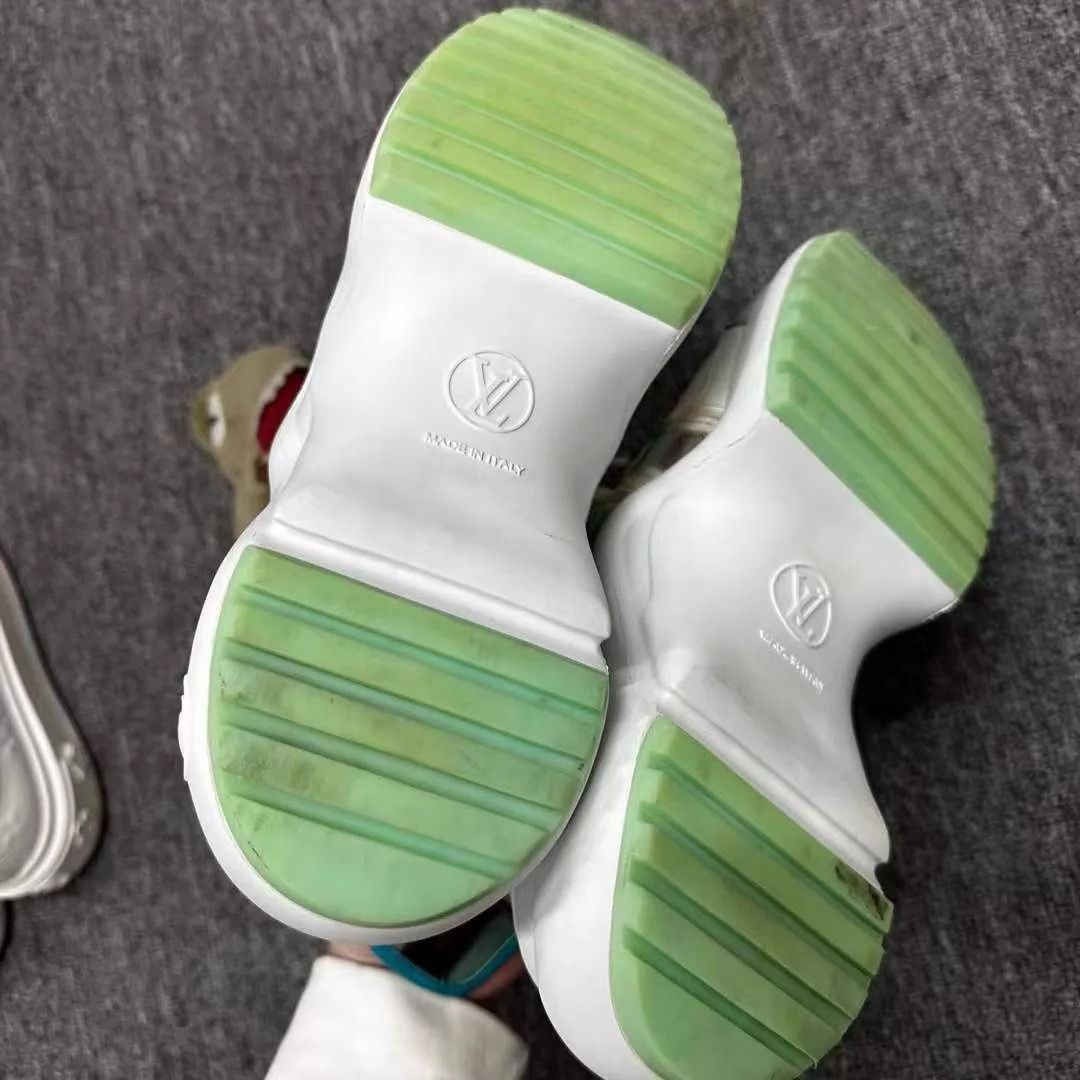 Louis Vuitton Louis Vuitton Dad Sneakers Jelly Green 36 98 New Size US 5.5 / IT 35.5 - 6 Thumbnail