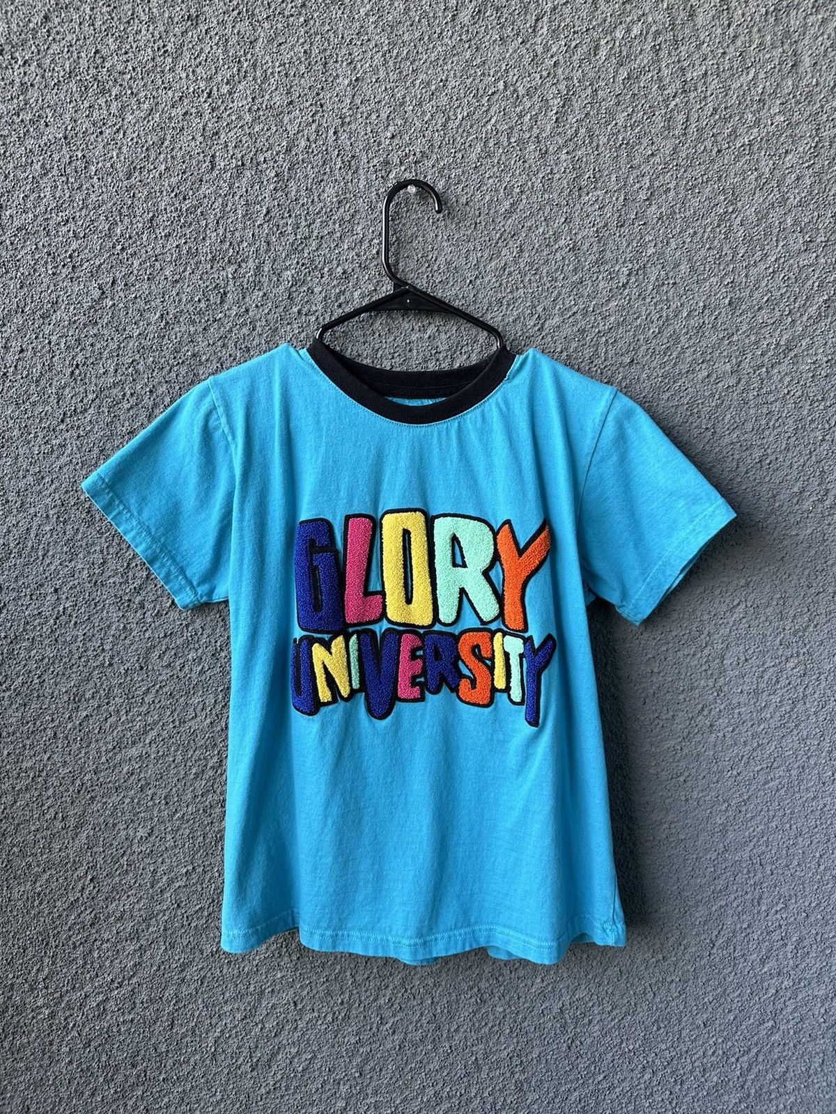 Glo Gang Glory University Tee Size XS / US 0-2 / IT 36-38 - 1 Thumbnail