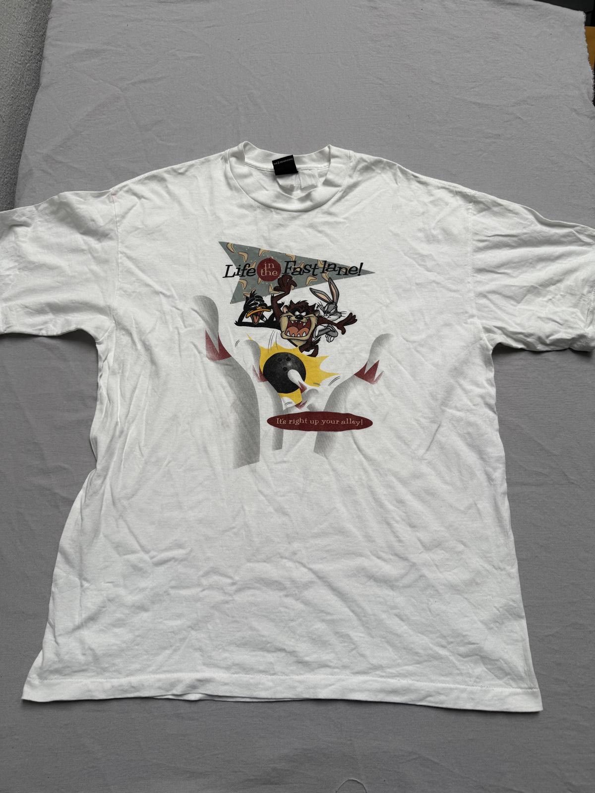 Warner Bros Vintage Looney Tunes Tshirt Bowling Life in the Fast Lane XL Size US XL / EU 56 / 4 - 1 Thumbnail