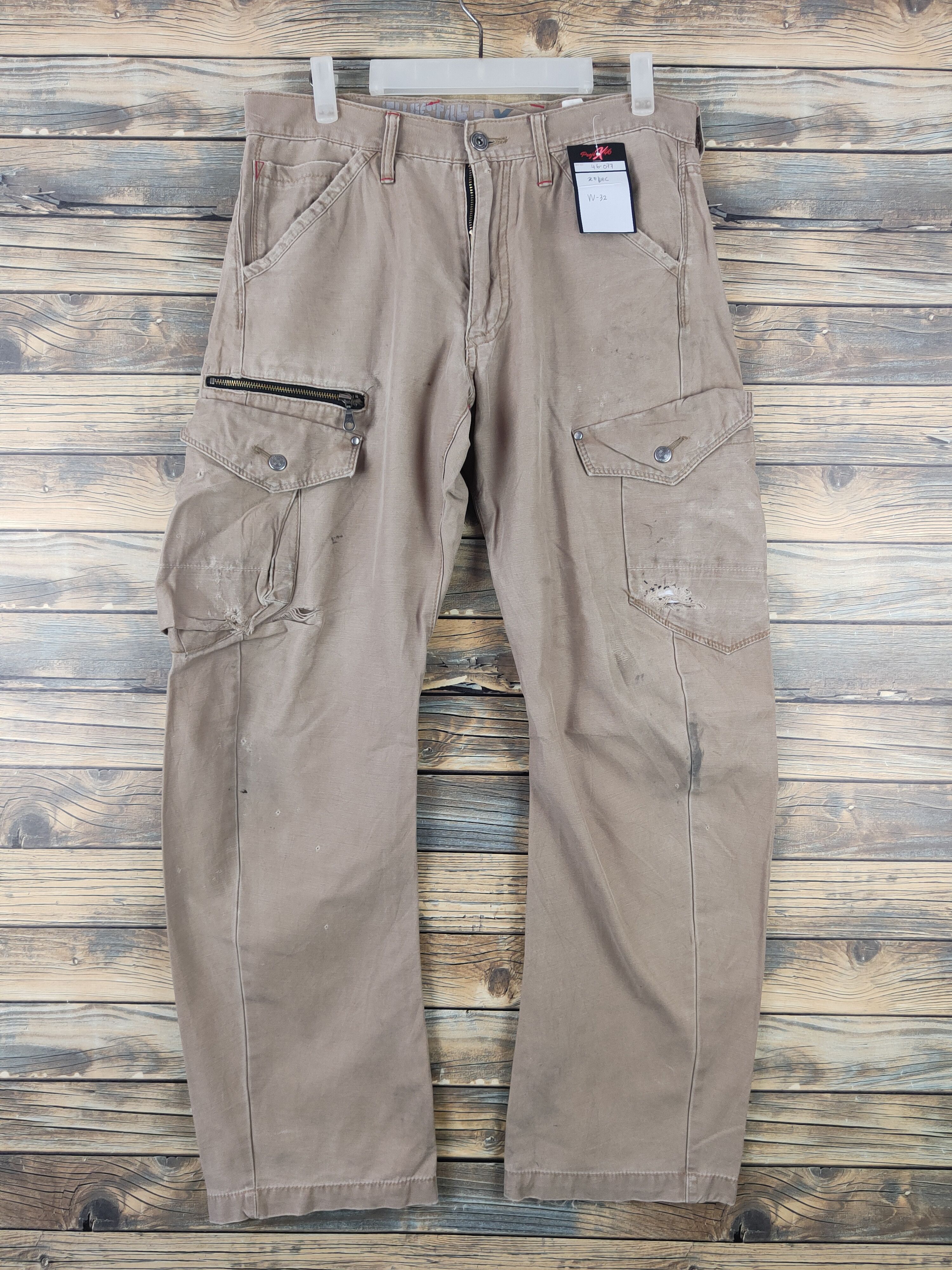 Japanese Brand DL Xebec Beige Multipocket Cargo Pants #46-077 Size US 32 / EU 48 - 1 Thumbnail