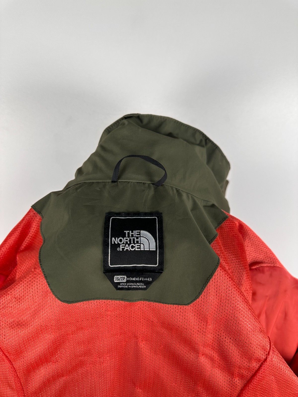 The North Face The North Face HyVent Women’s Rain Coat Green Jacket Size XS Size XS / US 0-2 / IT 36-38 - 11 Thumbnail