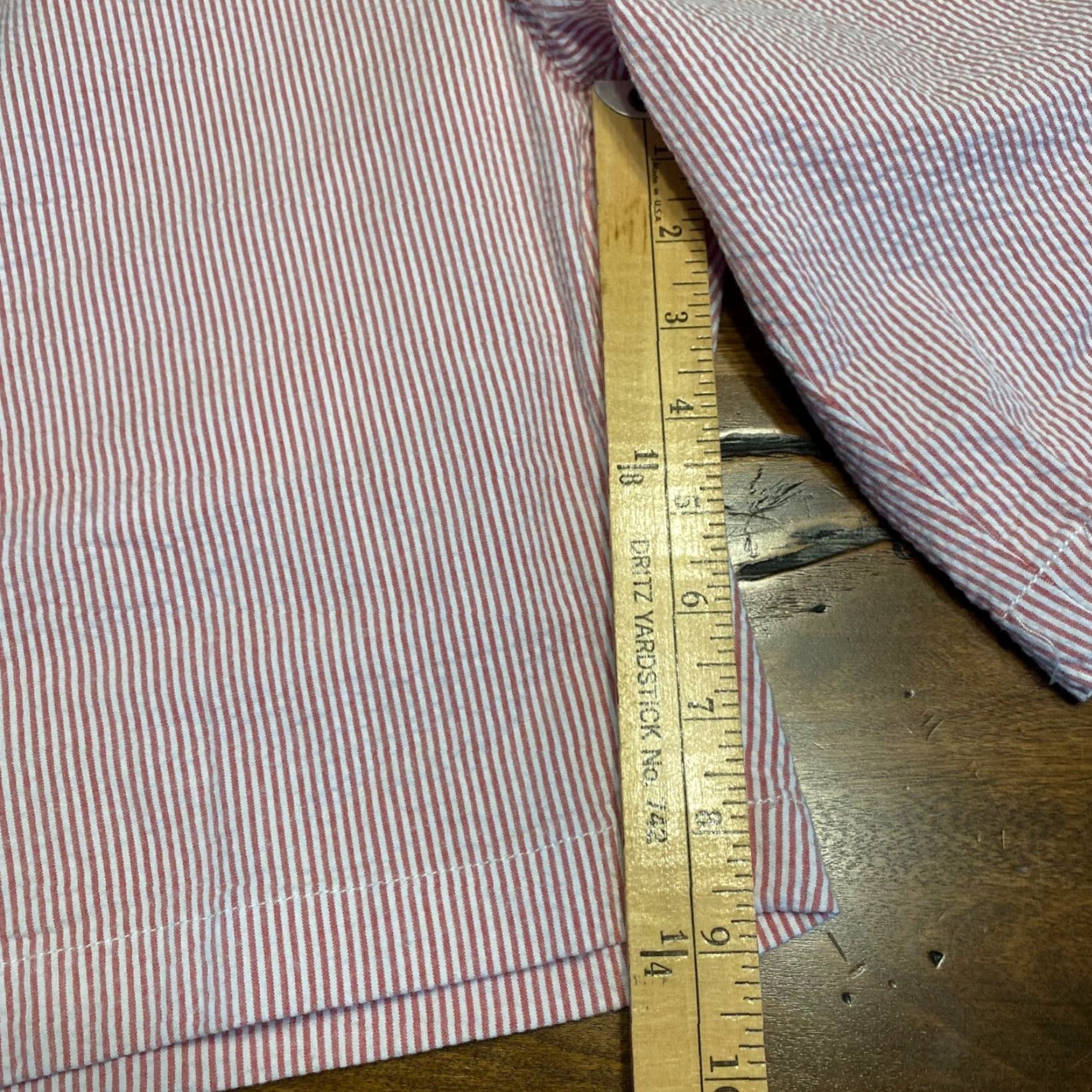 Vineyard Vines NEW Vineyard Vines 9" Club Shorts Mens 30 Red White Lighthouse Striped Size US 30 / EU 46 - 6 Thumbnail