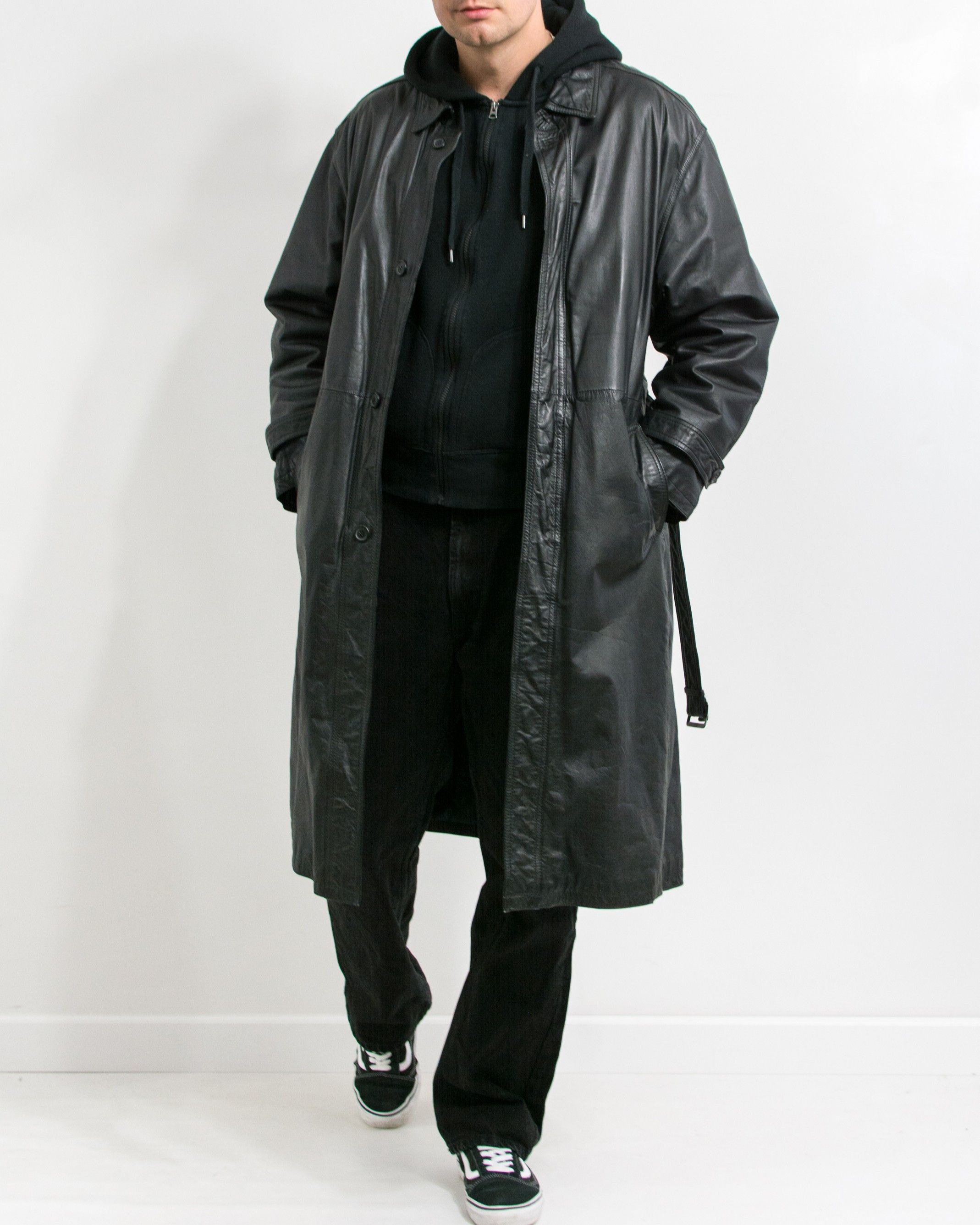 Genuine Leather × Vintage Vintage 90s Black Leather Trench Coat Men’s Size L Size US L / EU 52-54 / 3 - 7 Thumbnail
