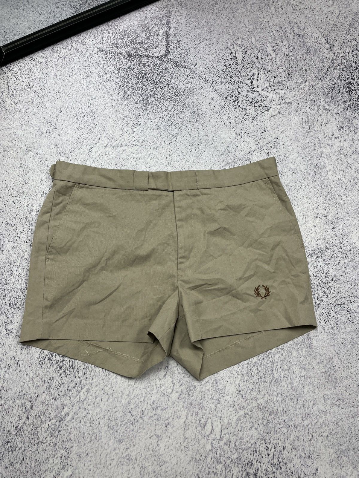 Fred Perry Vintage 80’s 90’s Fred Perry Casual Shorts Hong Kong Rare Size 34" / US 12 / IT 48 - 1 Thumbnail