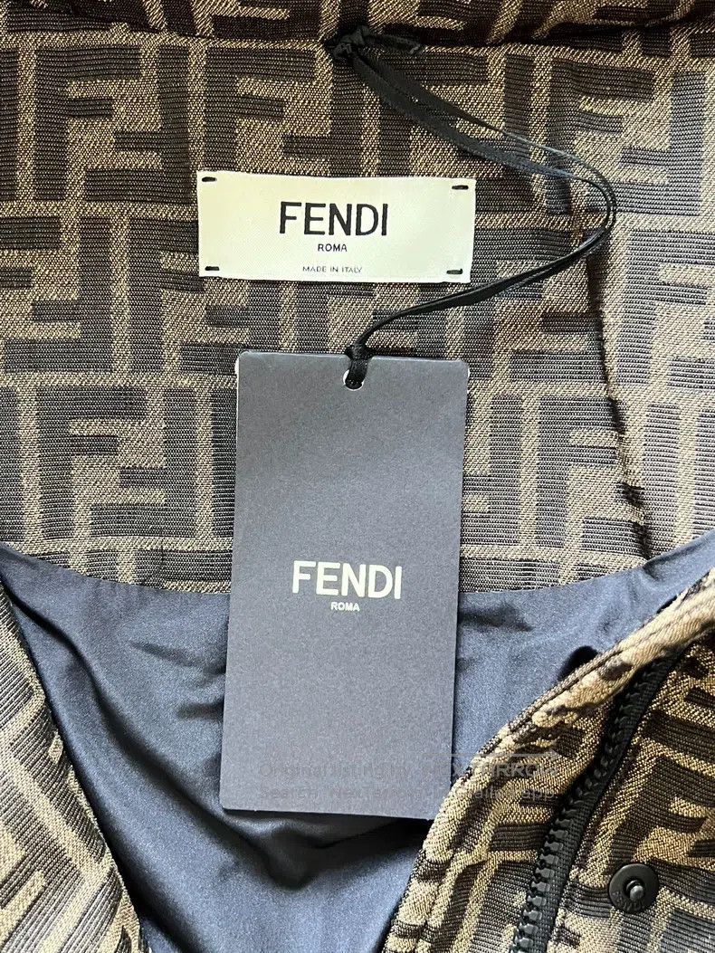 Fendi Fendi Black and Yellow Color FF Full Print Knit Sweater Size XXS / US 00 / IT 34 - 7 Thumbnail