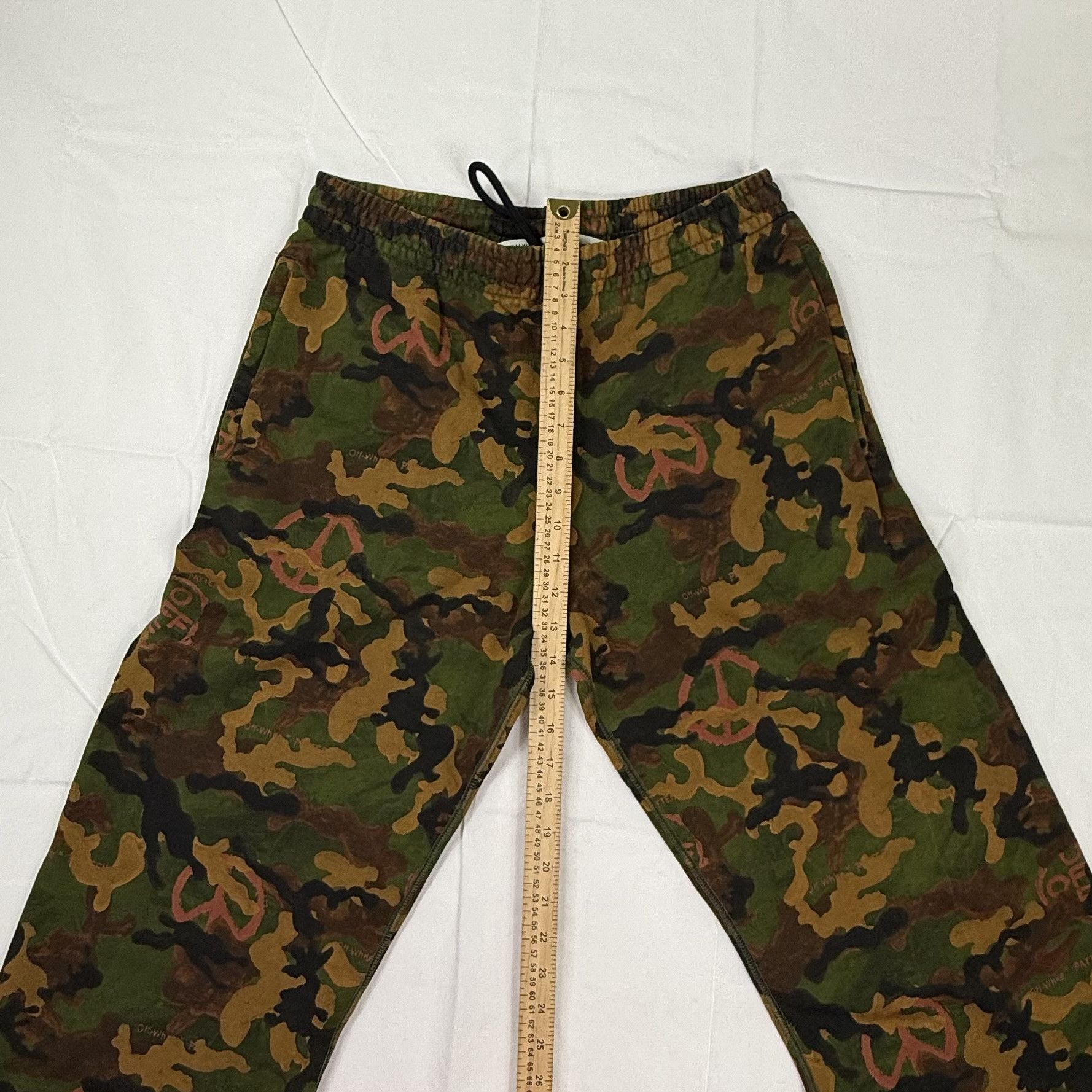 Off-White Off-White Virgil Abloh Camo Arrow Logo Sweatpants Size M Size US 32 / EU 48 - 3 Thumbnail
