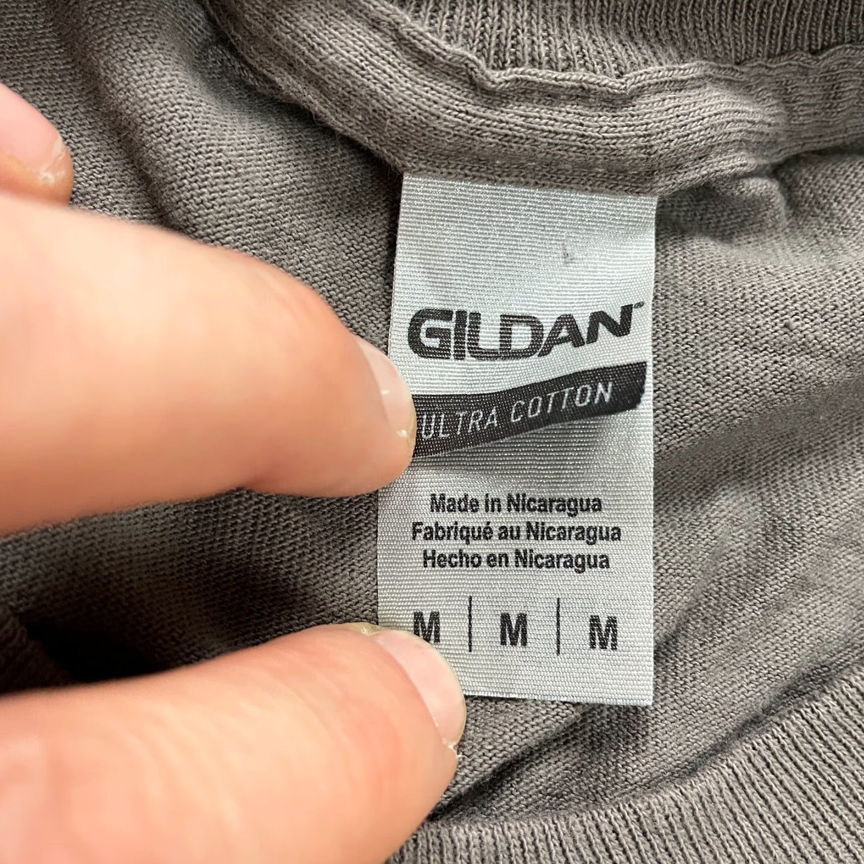 Gildan GILDAN Ultra Cotton Long Sleeve T-Shirt Unisex Medium Brown Graphic Classic Outdoor Size US M / EU 48-50 / 2 - 5 Thumbnail
