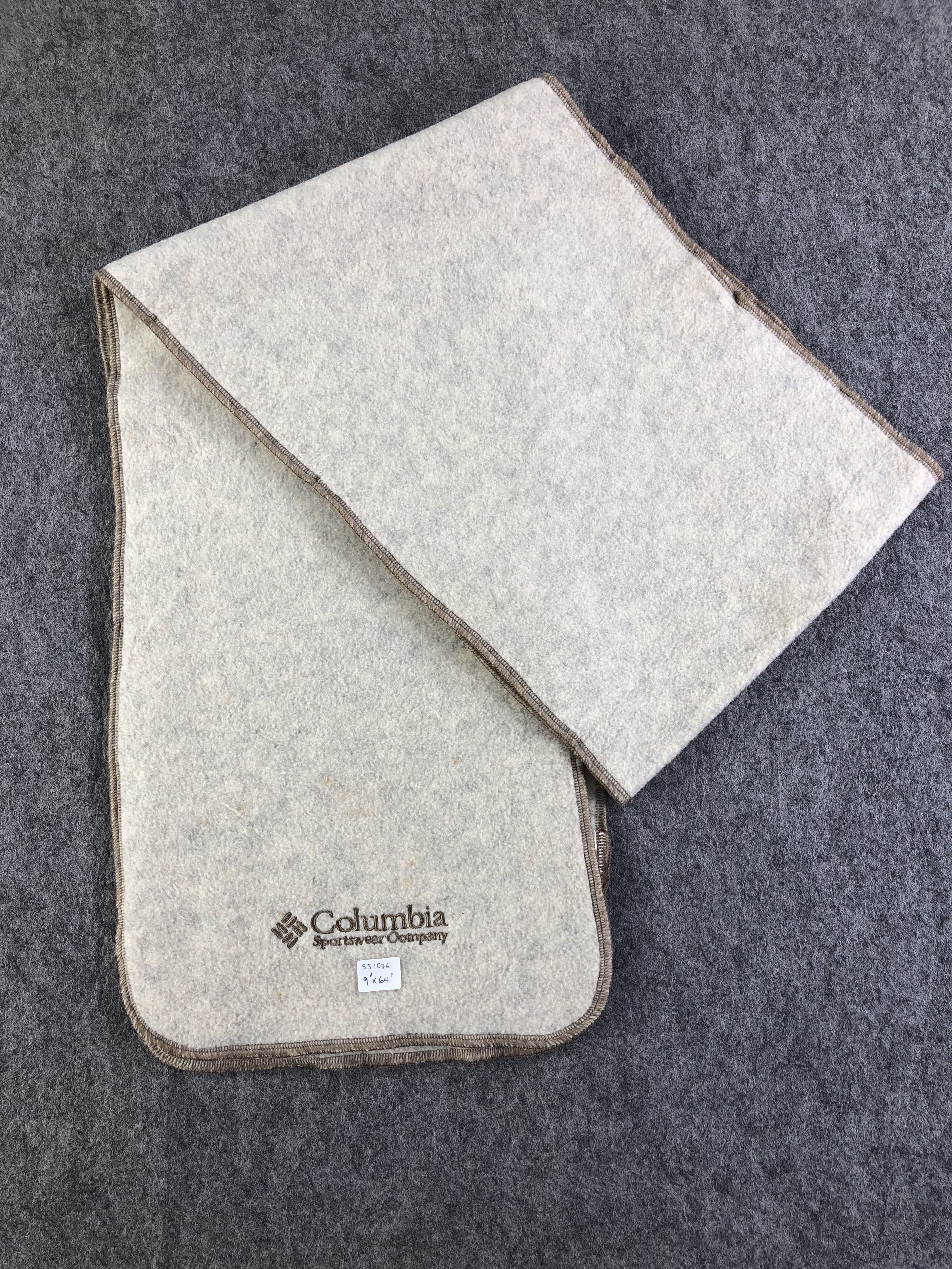 Columbia Columbia Scarf / Muffler / Neckwear Size ONE SIZE - 6 Thumbnail