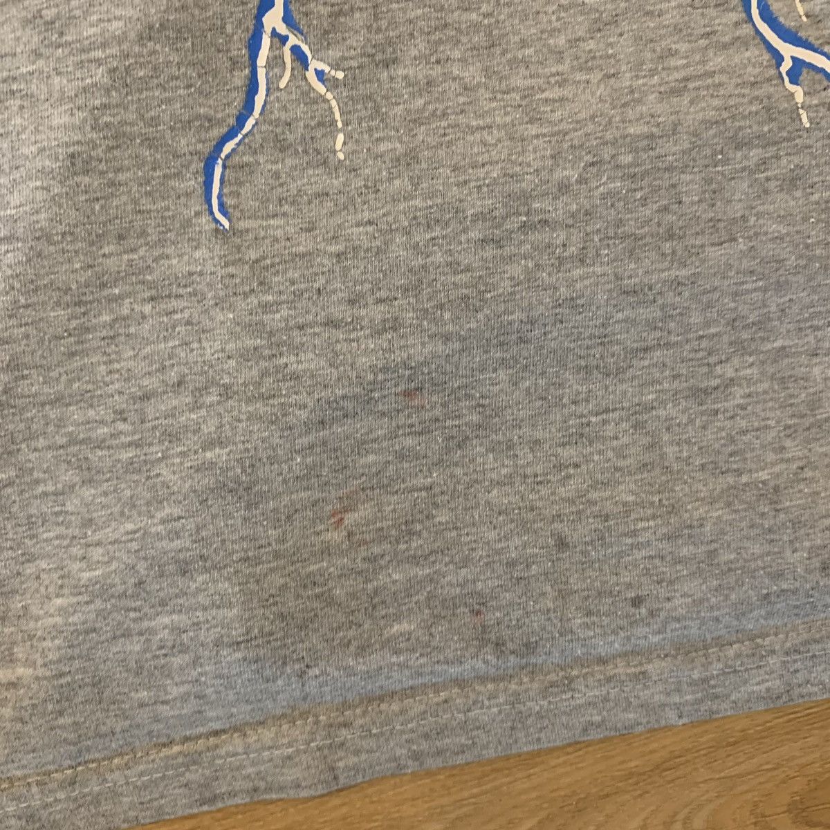 Vintage 90s Jurassic Park tee thunderbolts grey Size US S / EU 44-46 / 1 - 4 Thumbnail