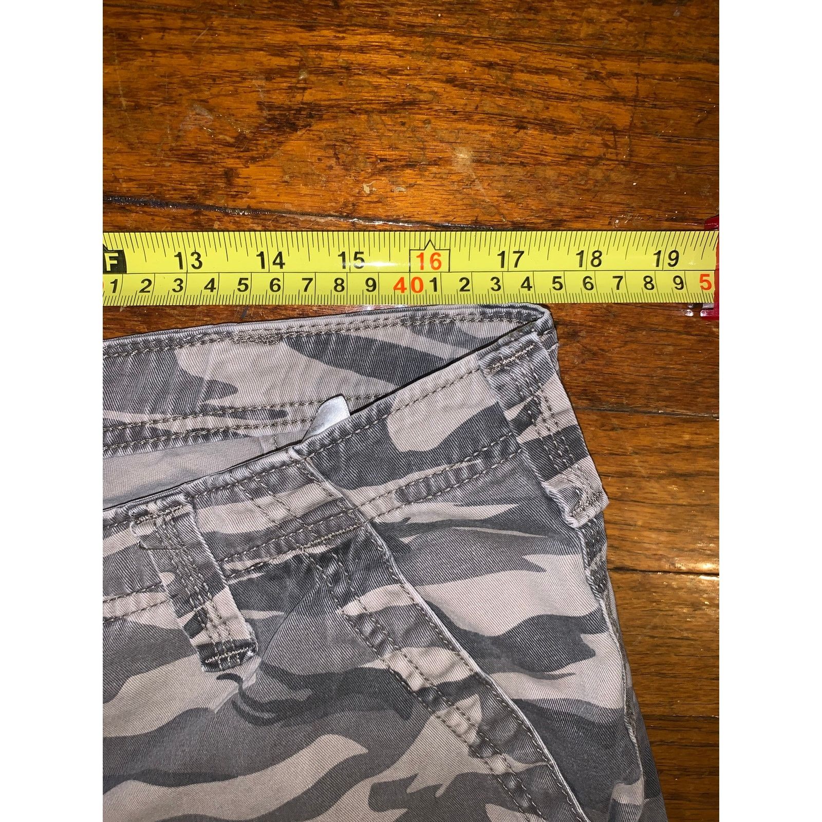 Lee Lee Camo Cargo Shorts Size 36 Camouflage Military Y2K Baggy Size US 36 / EU 52 - 5 Thumbnail