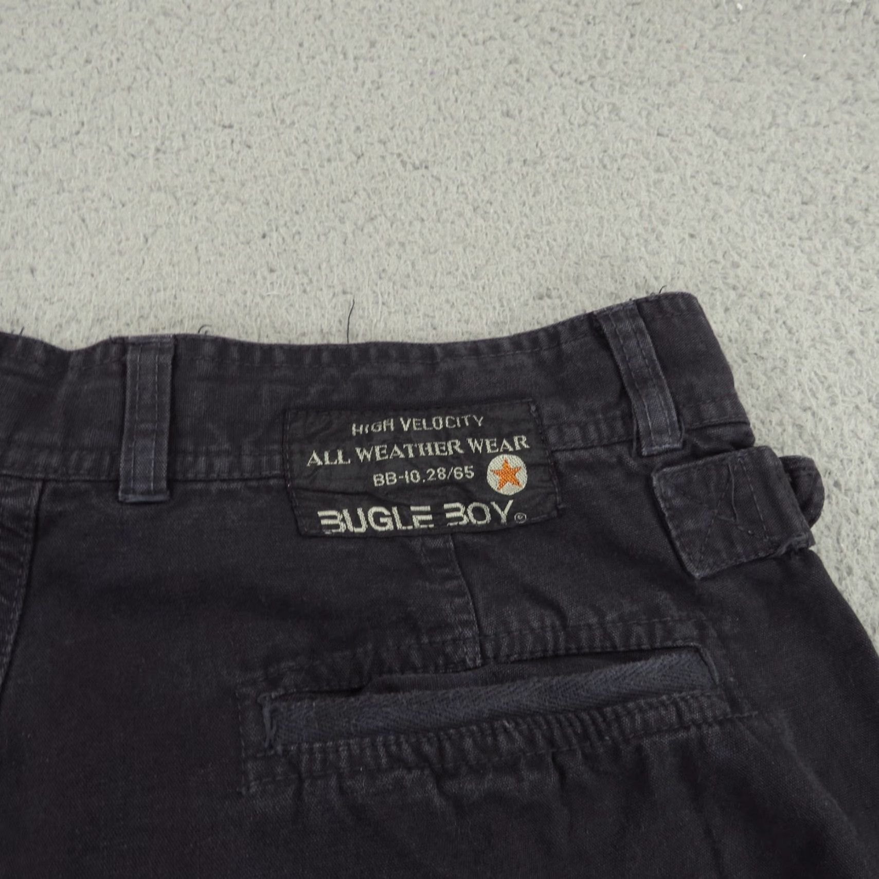 Bugle Boy VINTAGE Bugle Boy Baggy Pants Mens 32 Cargo 5-Pocket Side Adjuster 90s Army Hip Hop Surplus Blue Mens Size US 32 / EU 48 - 4 Thumbnail