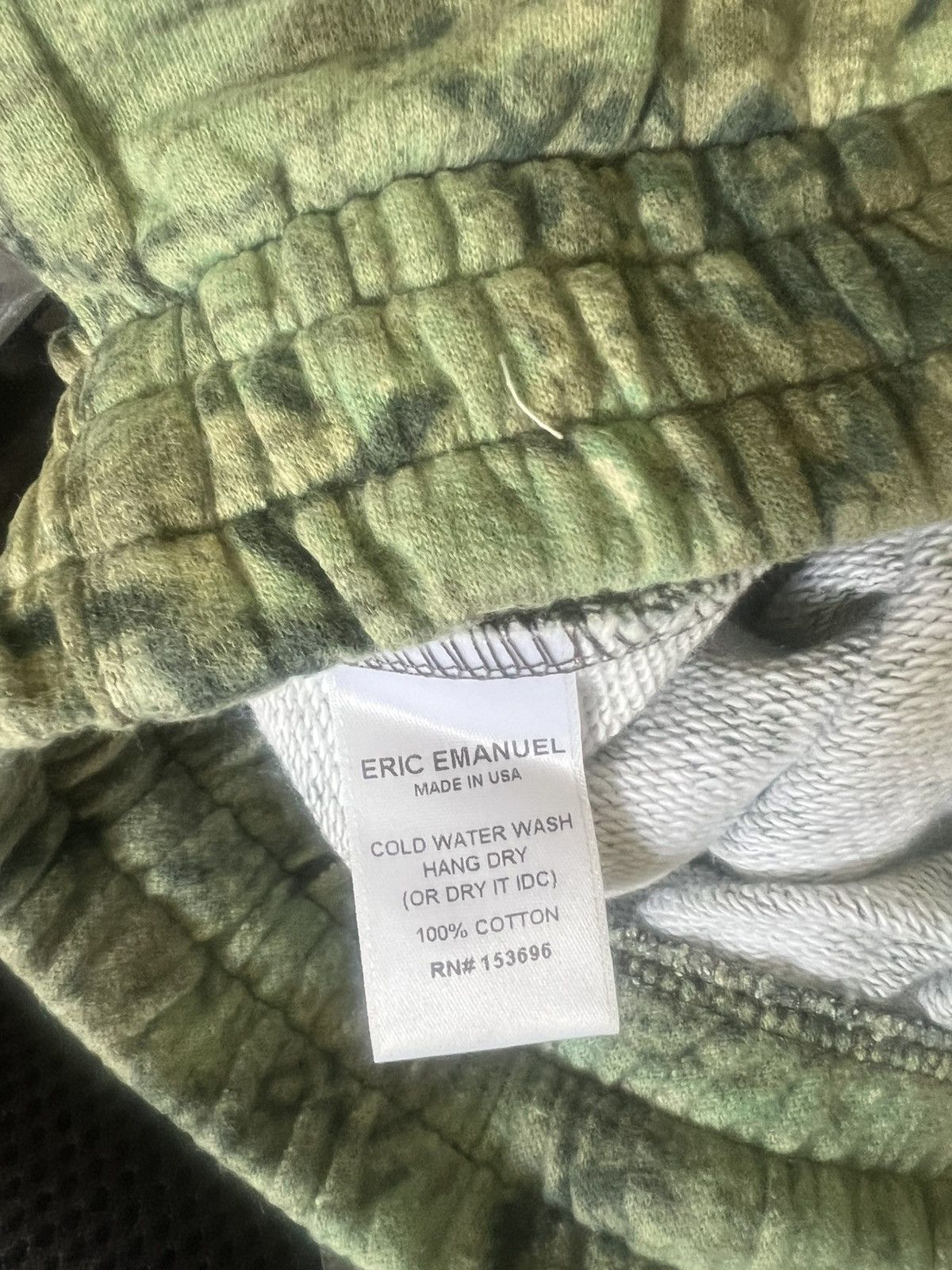 Eric Emanuel Eric Emanuel green leafy camo embroidered E sweatpants large Size US 32 / EU 48 - 5 Thumbnail