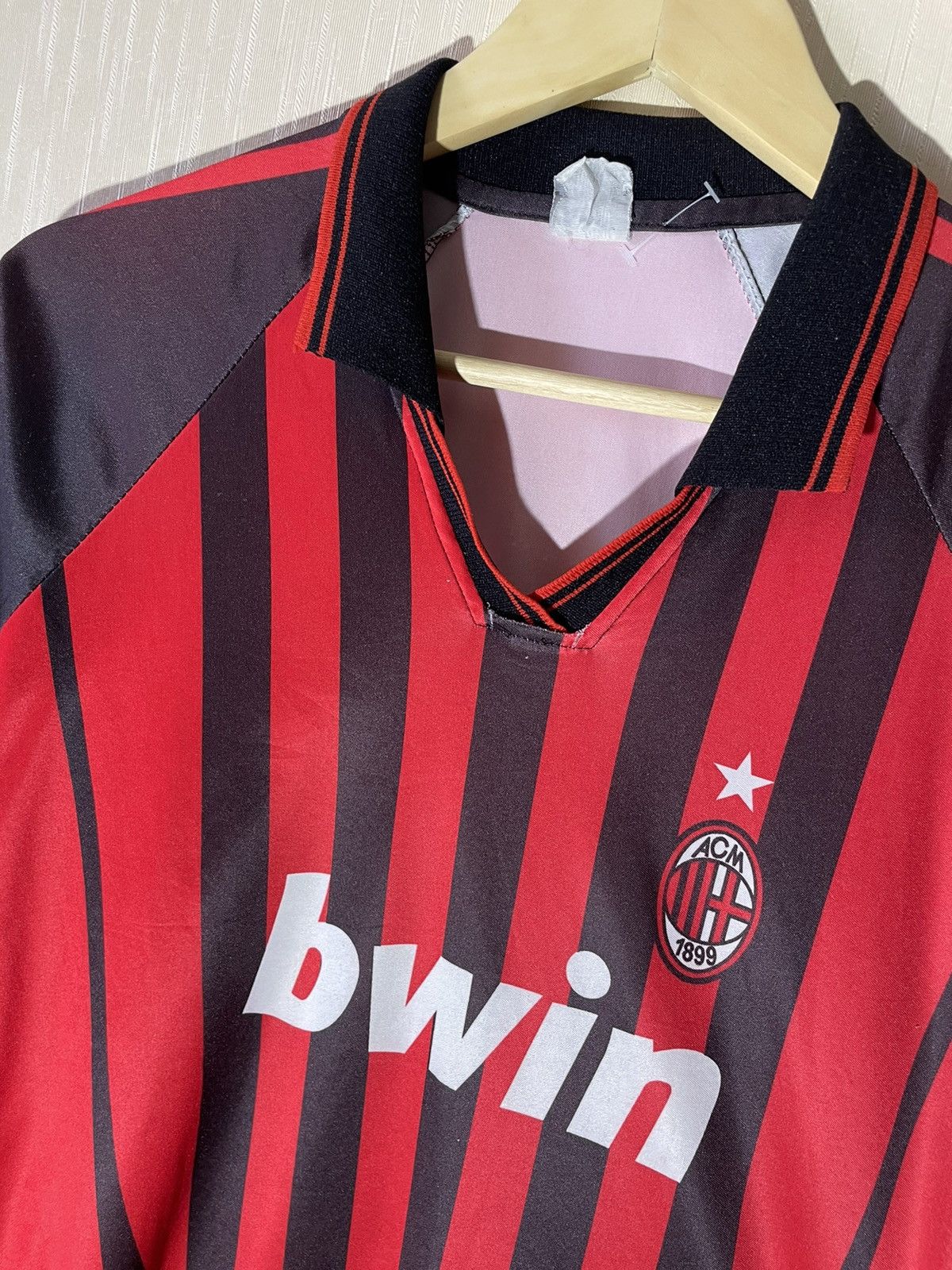 Vintage AC Milan Kaka’ #22 blokecore vintage jersey Size US S / EU 44-46 / 1 - 3 Thumbnail