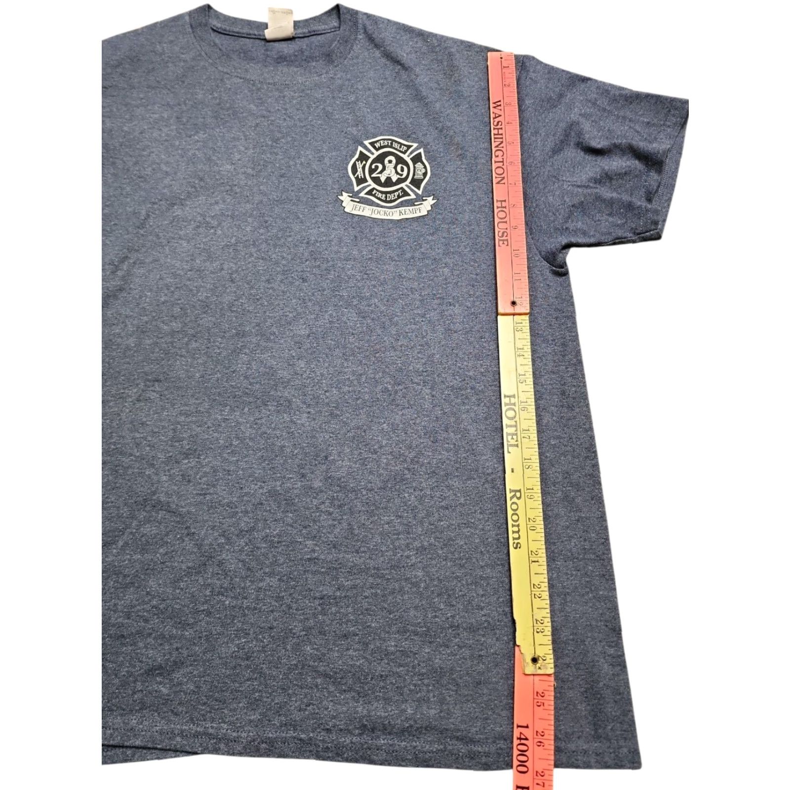 Gildan VINTAGE Gildan Retro Fire Department T-Shirt Double-Sided Adult XL Blue Solid 90s Mens Size US XL / EU 56 / 4 - 3 Thumbnail