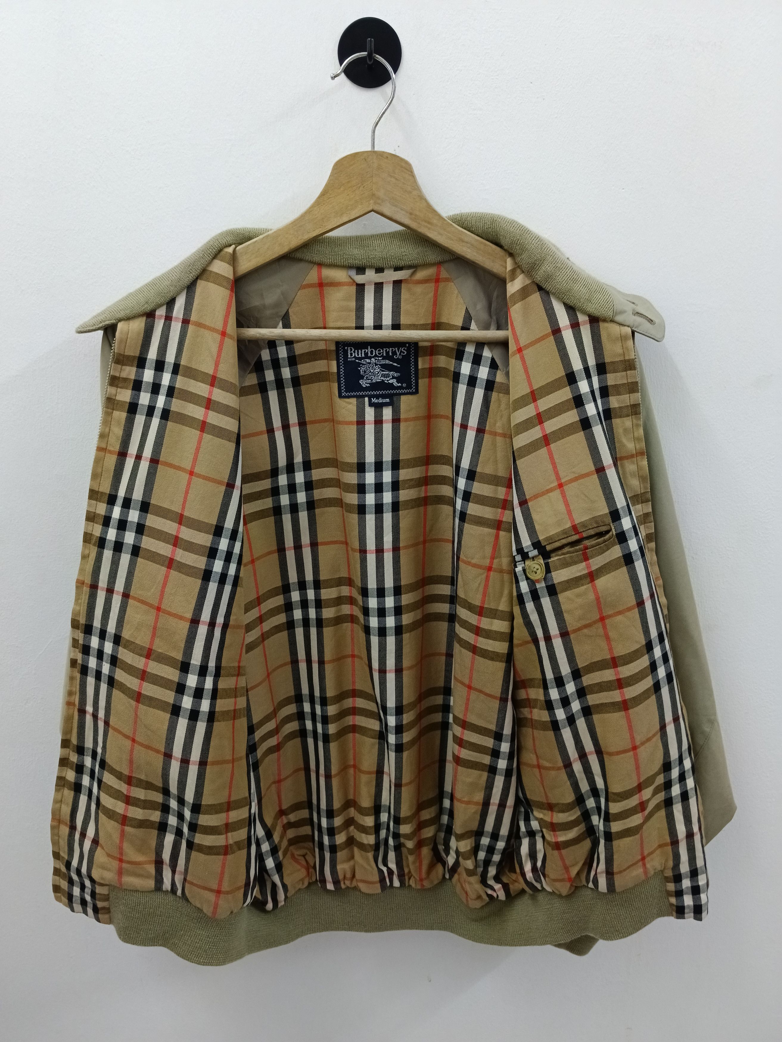 Burberry Burberry Bomber Jacket Size US M / EU 48-50 / 2 - 3 Thumbnail