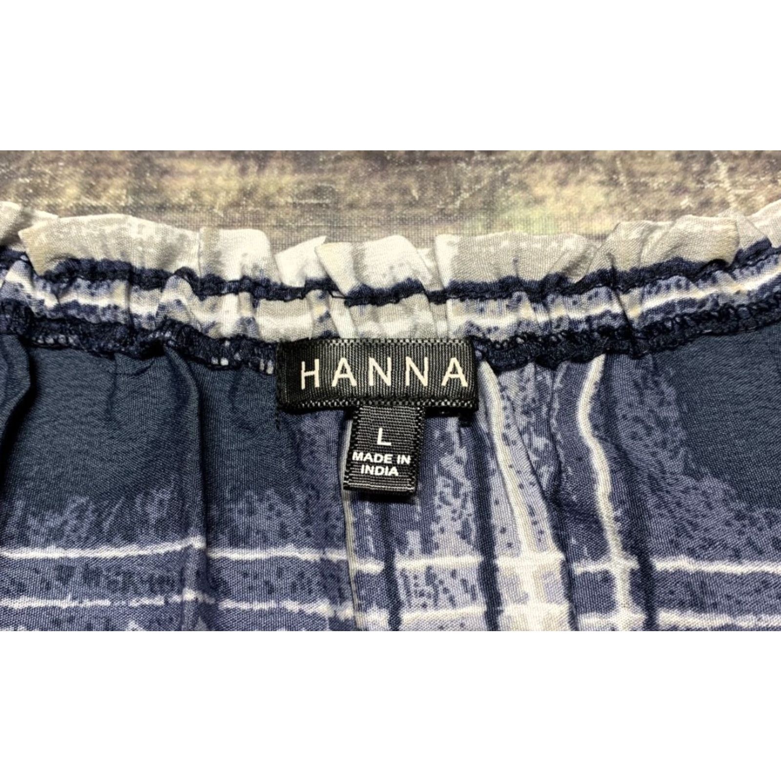 Vintage Hanna Blouse Blue White 3/4 Sleeve Bell 3" Side Slits L Womens Tunic Shirt Style Casual Vintage: No, Relaxed Fit (if allowed) Size L / US 10 / IT 46 - 2 Thumbnail