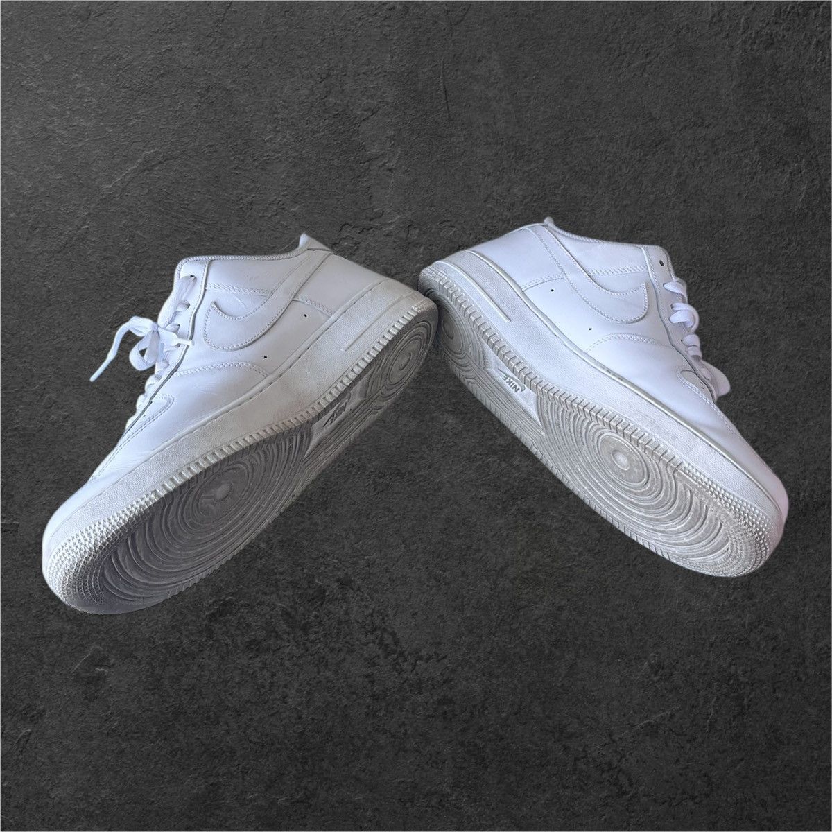 Nike White Nike Air Force 1s. Size US 13 / EU 46 - 8 Thumbnail