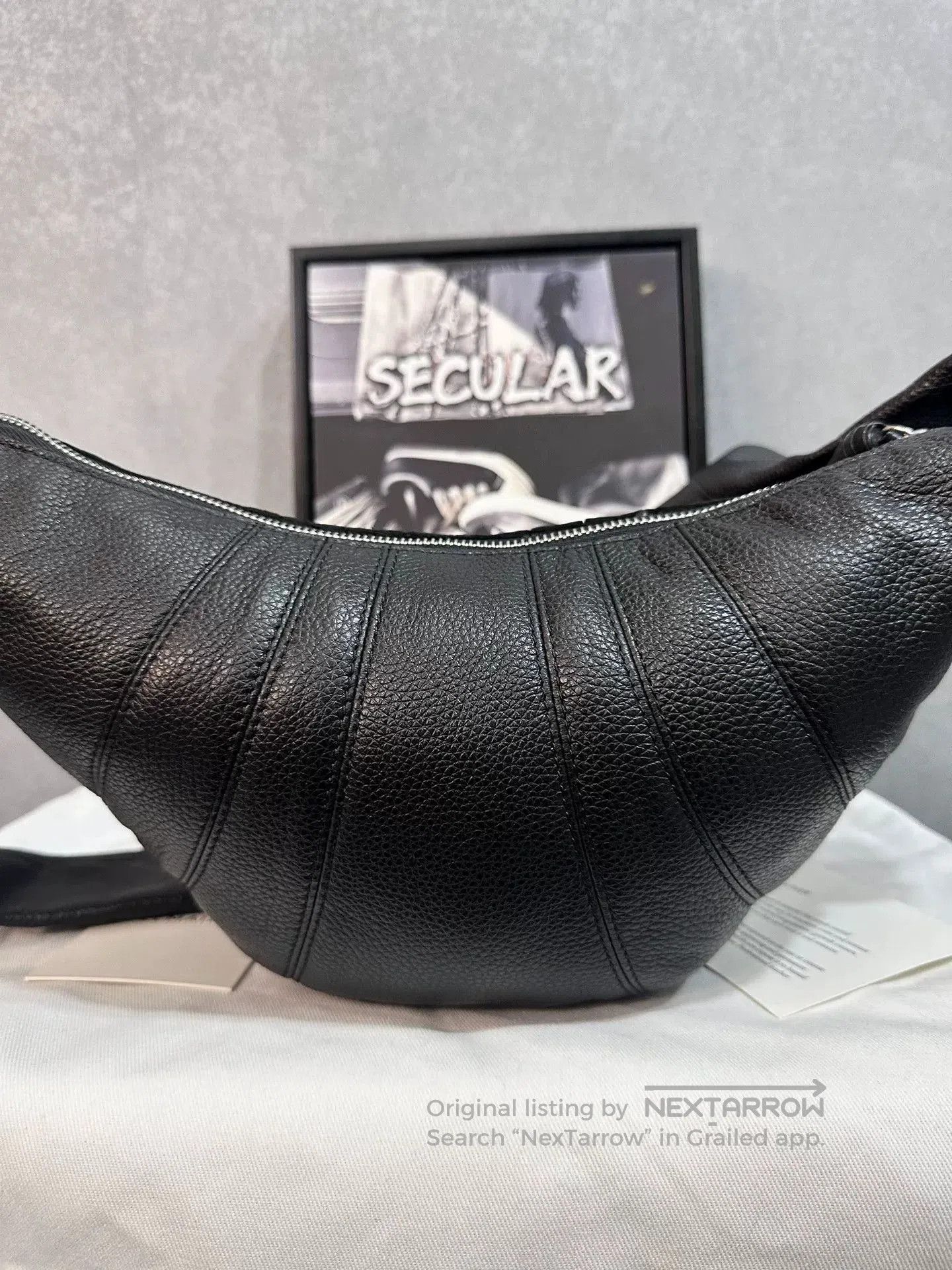 Lemaire Lemaire Black Small Croissant Bag. Size ONE SIZE - 6 Thumbnail