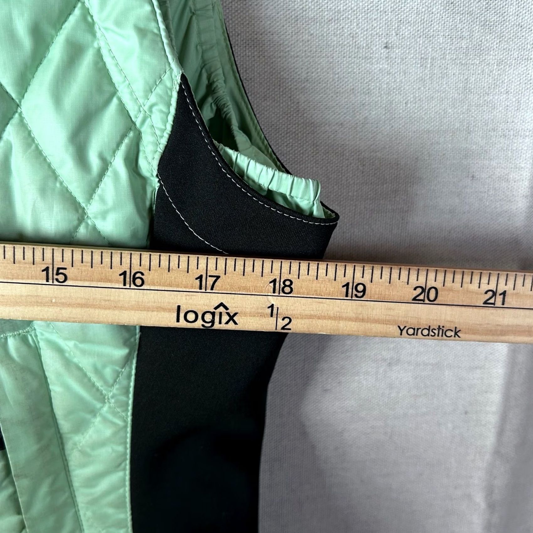Marmot Marmot Womens Vest Medium Mint Green Black Outdoor Hiking Quilted Full Zip Size M / US 6-8 / IT 42-44 - 5 Thumbnail