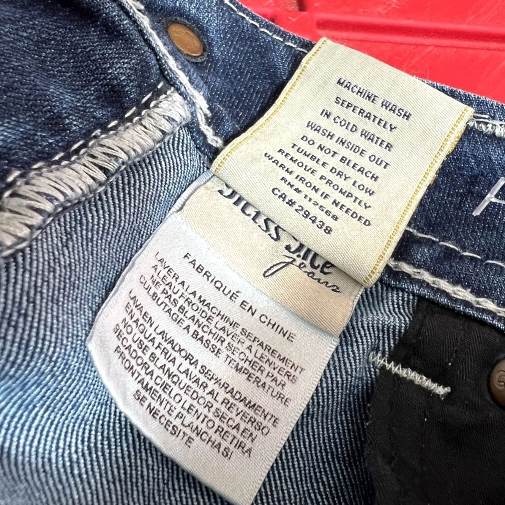 Miss Me Miss Me Jeans 28 Dark Wash Embellished Stone Cross Straight Leg Women’s Size 28" / US 6 / IT 42 - 8 Thumbnail