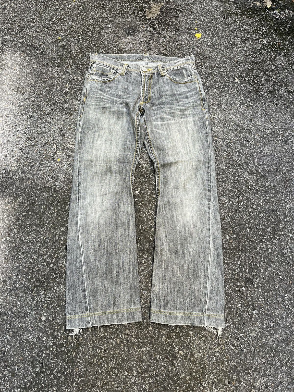 Hysteric Glamour FLARE JEANS COMME CA DU MODE MEN BOOT CUT FADED BLACK DENIM Size US 30 / EU 46 - 1 Thumbnail