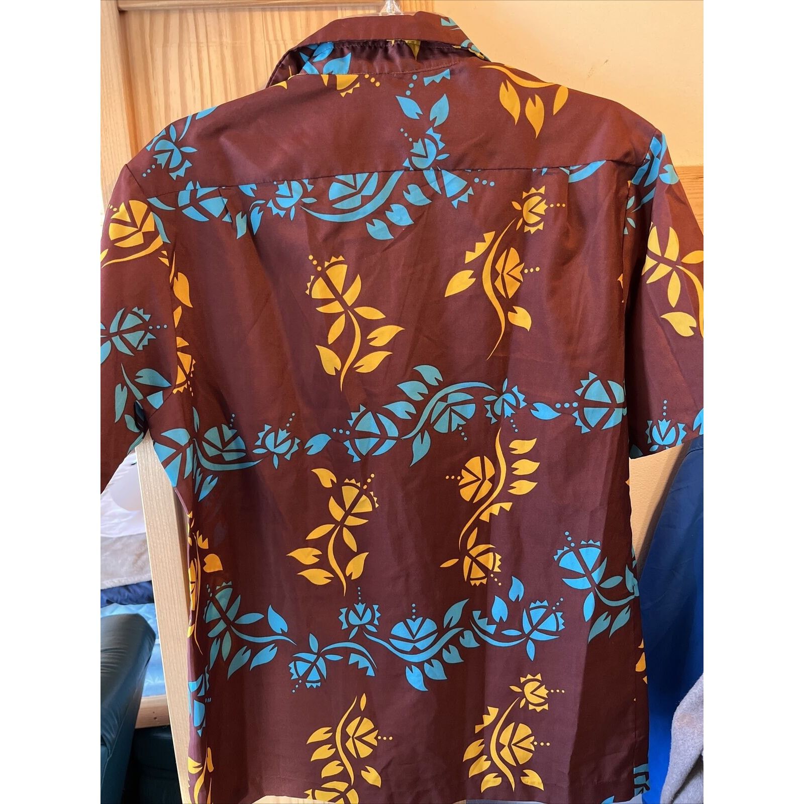 Other Pomare Vintage Men’s M Brown Floral Polyester Hawaiian Shirt Size US M / EU 48-50 / 2 - 7 Thumbnail