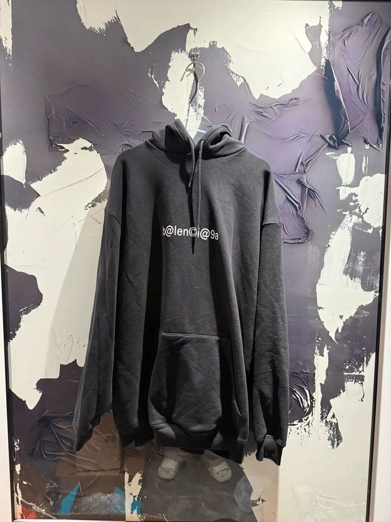 Balenciaga Balenciaga Letter Logo Hoodie Men's Black Size US M / EU 48-50 / 2 - 1 Thumbnail