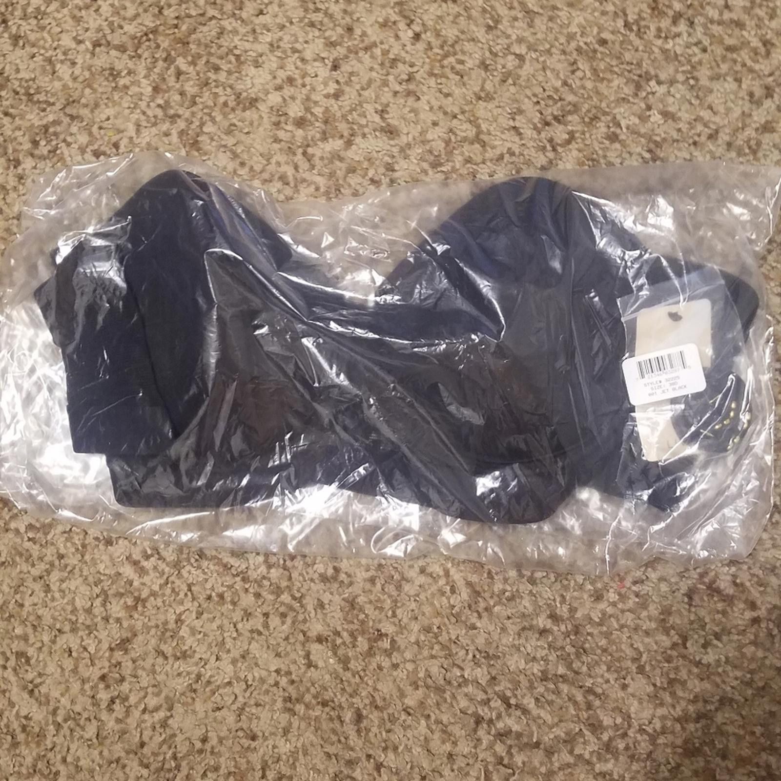 Other NWT Lively Jet Black Strapless Bra 38D Size ONE SIZE - 1 Thumbnail