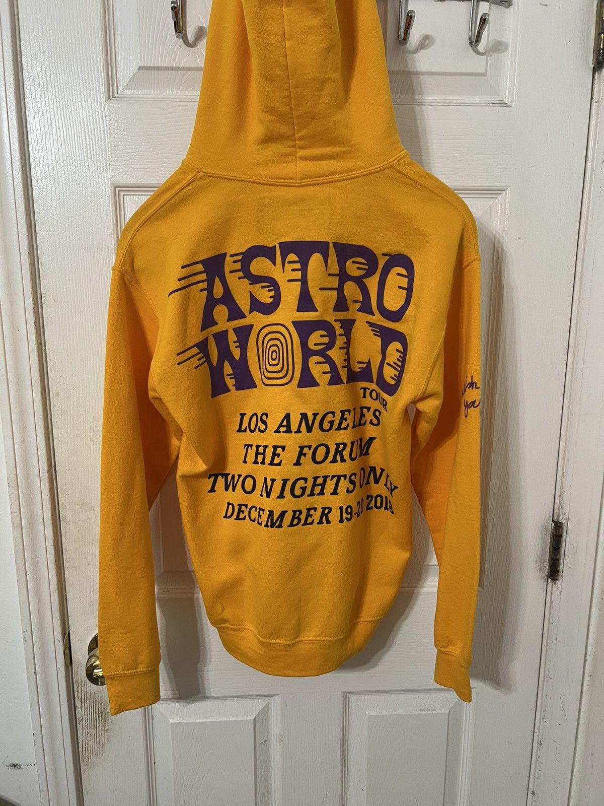 Travis Scott Travis scott astroworld los angeles merch hoodie yellow Size US S / EU 44-46 / 1 - 5 Thumbnail