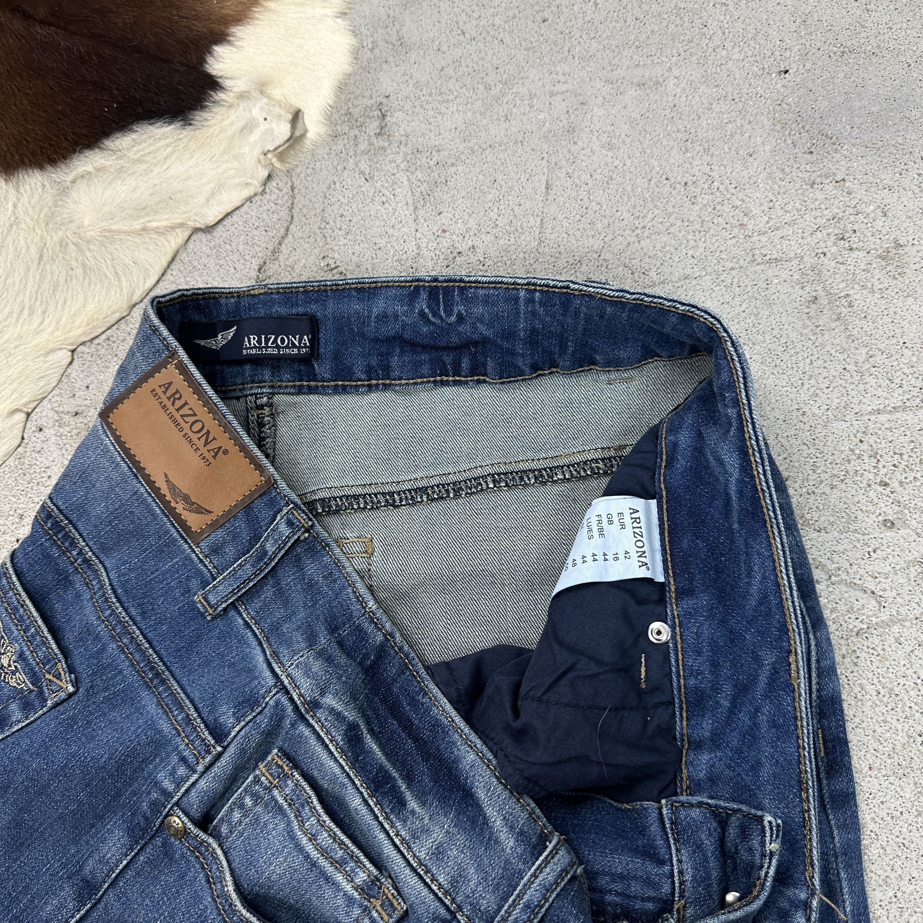 Vintage Vintage Avant Garde Preppy Old money Mini Denim Skirt 00s Size 27" / US 4 / IT 40 - 3 Thumbnail