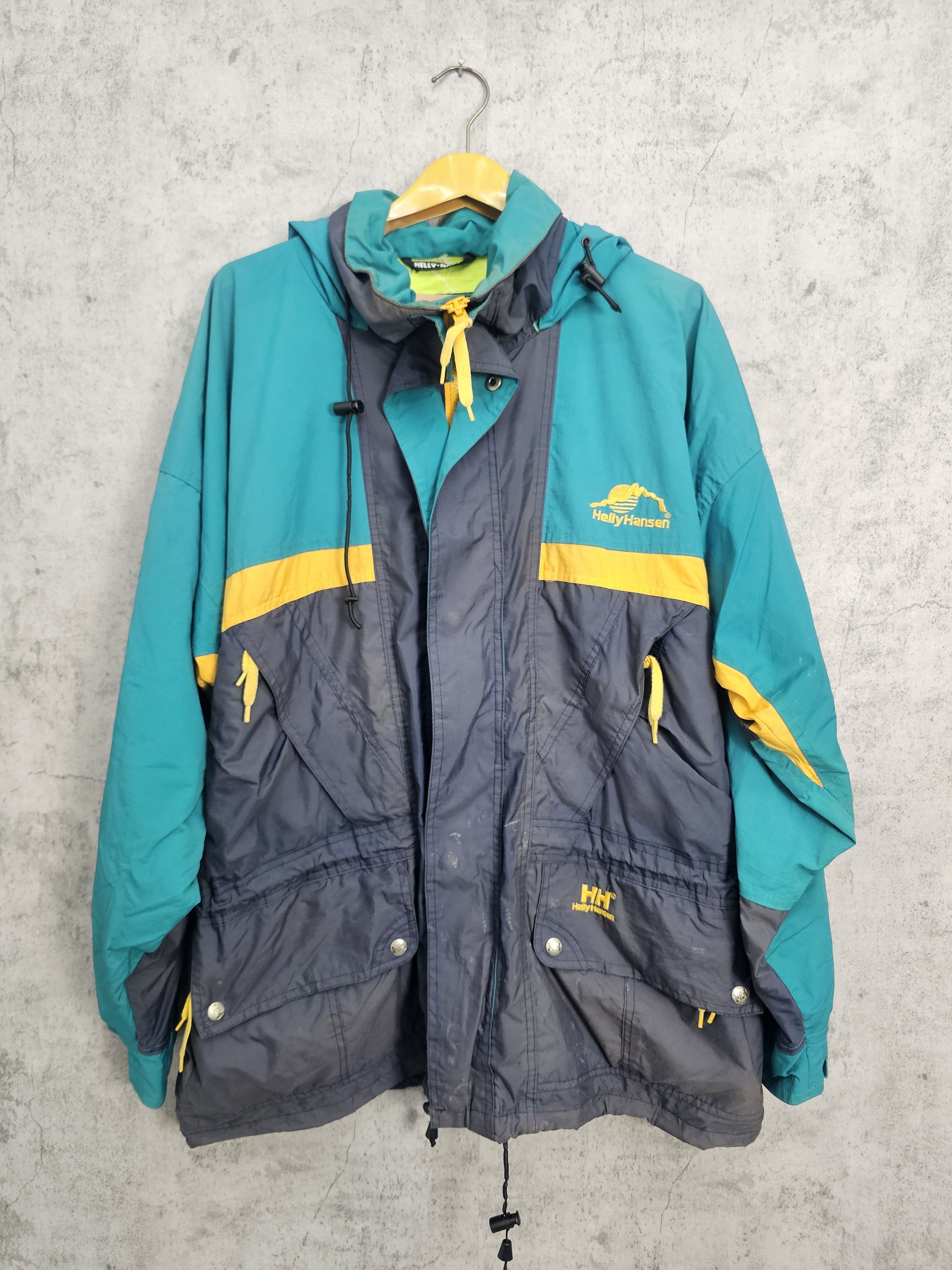 Vintage HELLY HANSEN Windbreaker Sailing Gear Jacket J0005