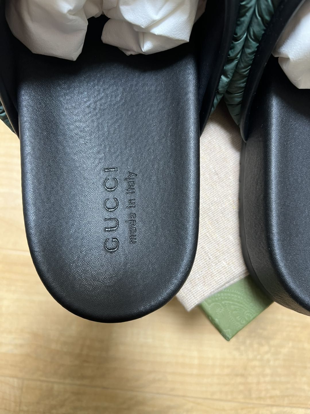 Gucci MEN Gucci Padded Web Slide 'Green Red' Size US 12.5 / EU 45-46 - 4 Thumbnail