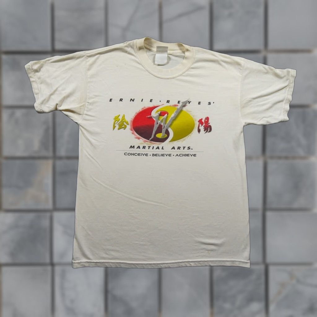 Gildan VINTAGE Ernie Reyes Shirt Mens Large White Martial Arts Graphic Tee Y2K Size US L / EU 52-54 / 3 - 1 Thumbnail