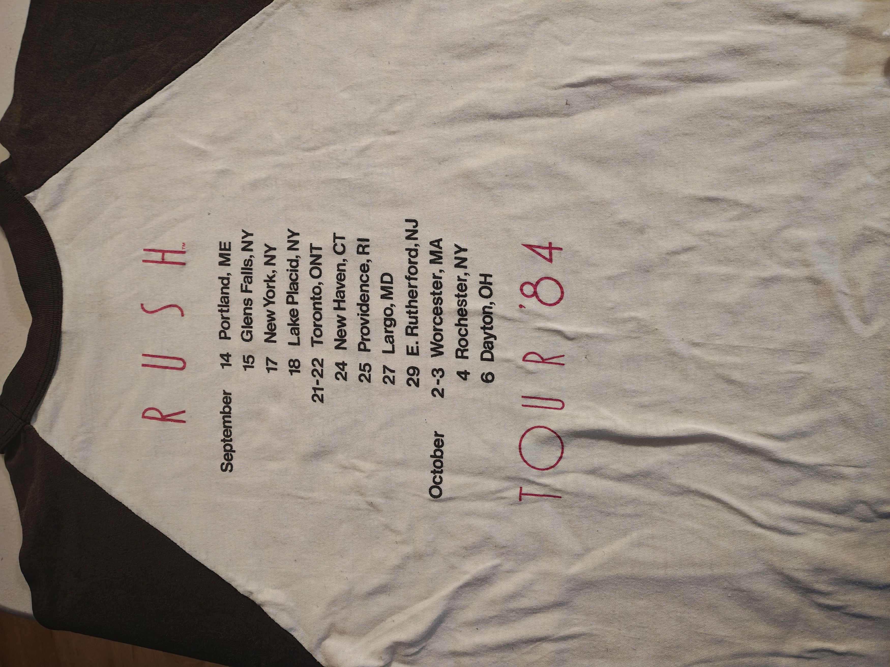Vintage 1984 RUSH Tour Raglan - MSG NYC - Original Owner - M Size US M / EU 48-50 / 2 - 10 Thumbnail