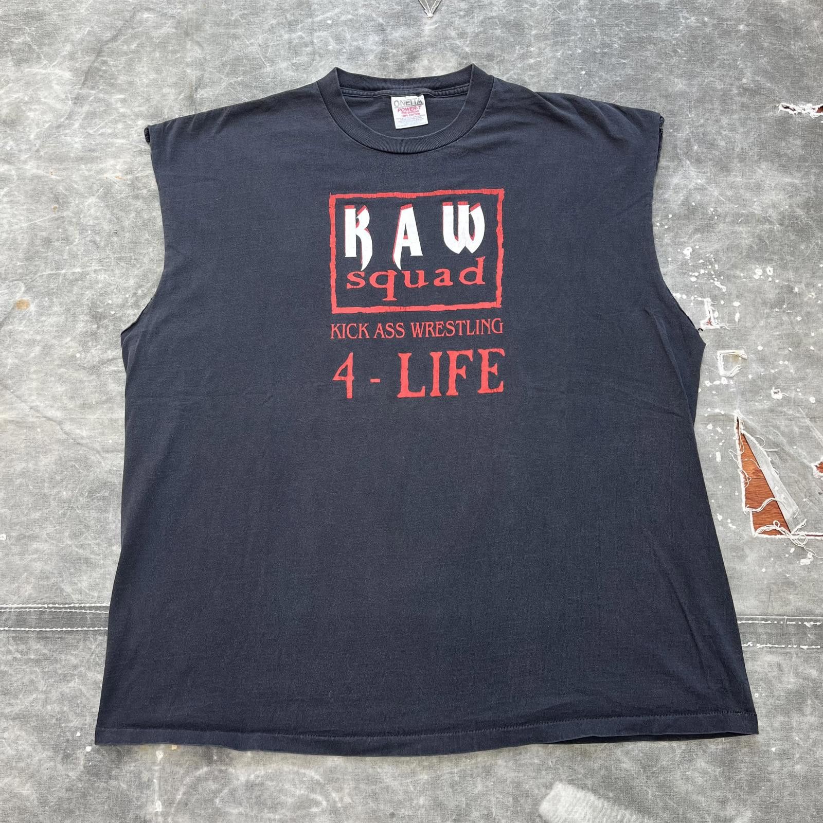 Vintage × WWE Rare Vintage Raw Squad WWE Wrestling Budweiser Joke Shirt Size US XXL / EU 58 / 5 - 1 Thumbnail