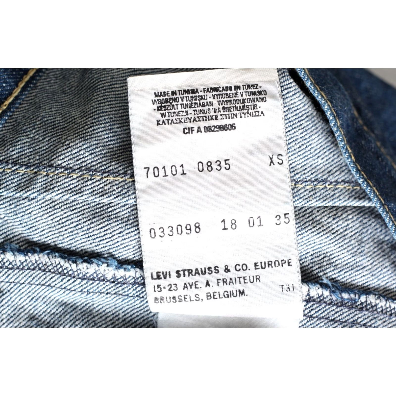 Levi's VINTAGE Levi’s Trucker Jacket Womens XS Denim Blue 70101 0835 Leather/Logo Accents Casual All Seasons Size 26" / US 2 / IT 38 - 7 Thumbnail