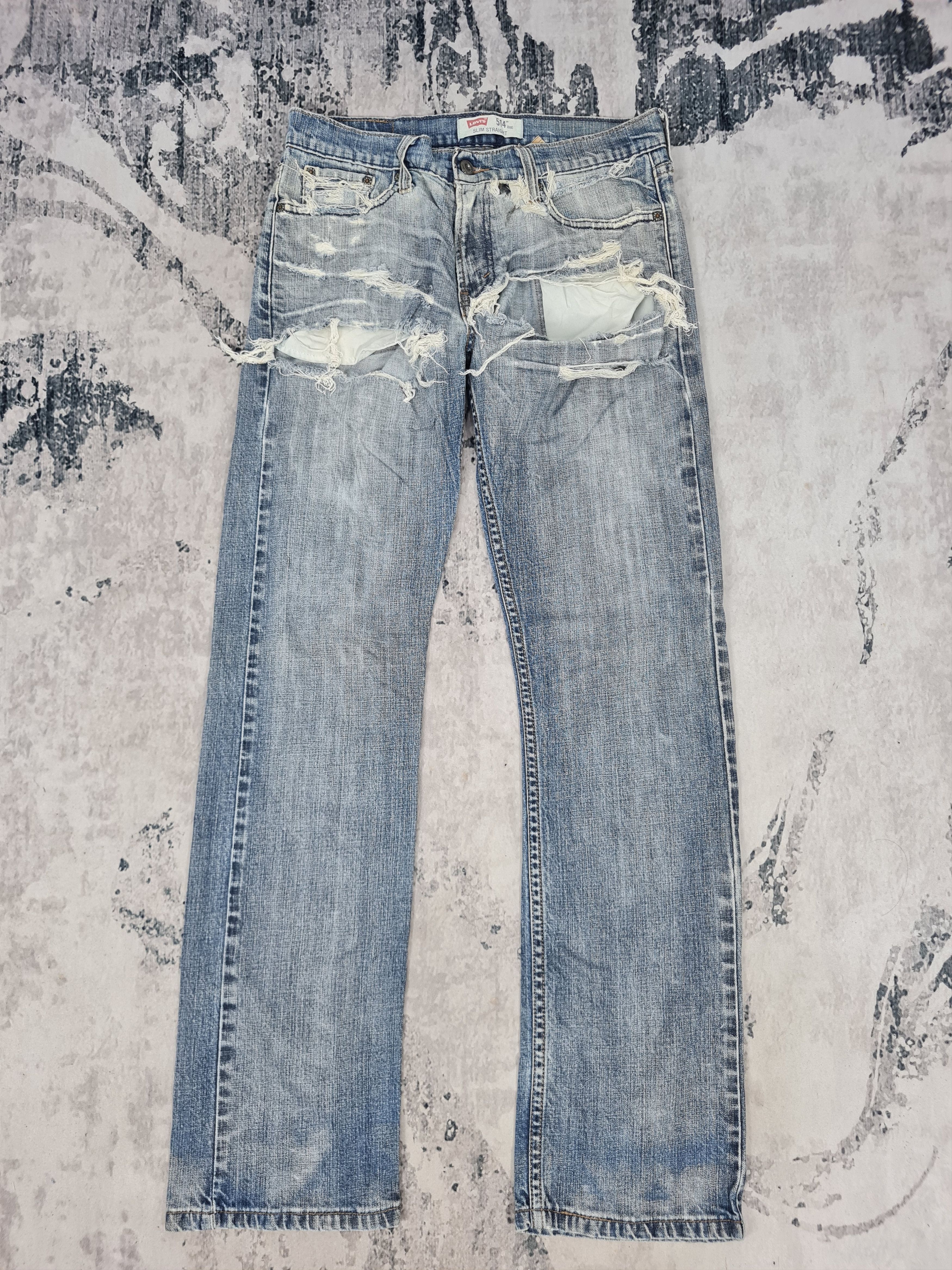 Levi's Vtg LEVIS 514 Distressed Ripped Slim Jeans L0365 Size 33X34 Size US 33 - 1 Thumbnail