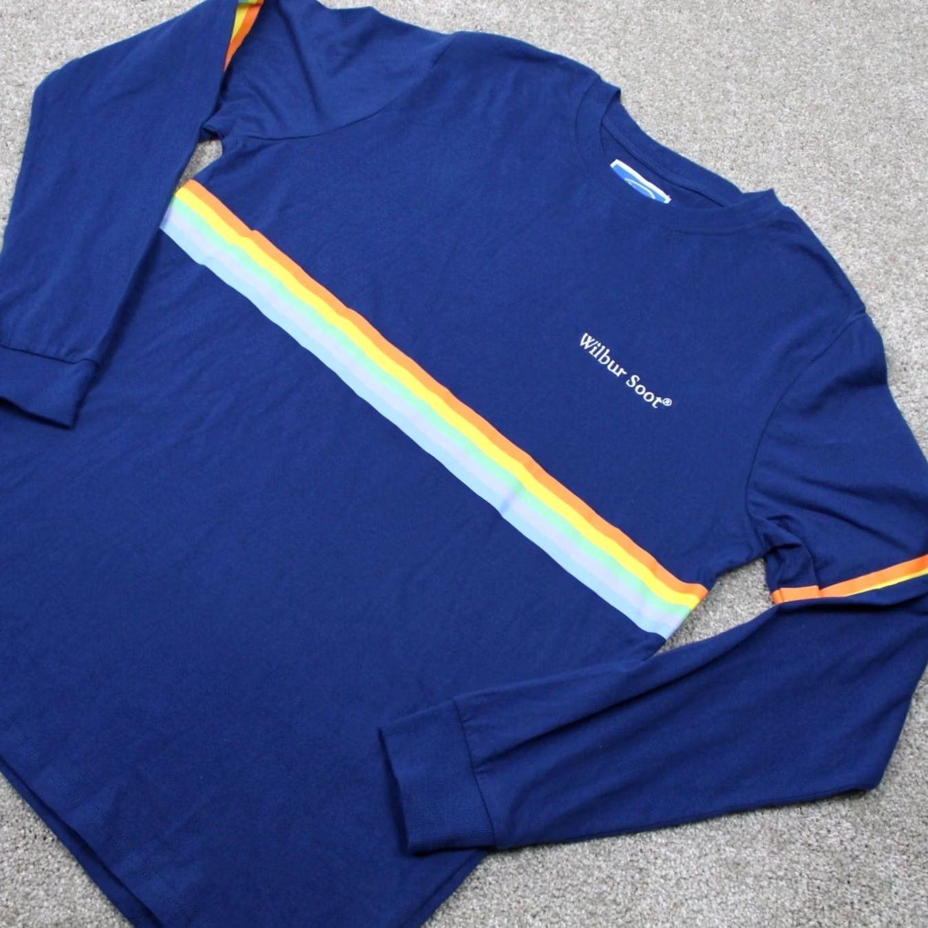 Rainbow Wilbur Soot Shirt Men’s Large Blue Rainbow Stripe 100% Cotton Long Sleeve Crew Neck T-Shirt Size US L / EU 52-54 / 3 - 3 Thumbnail