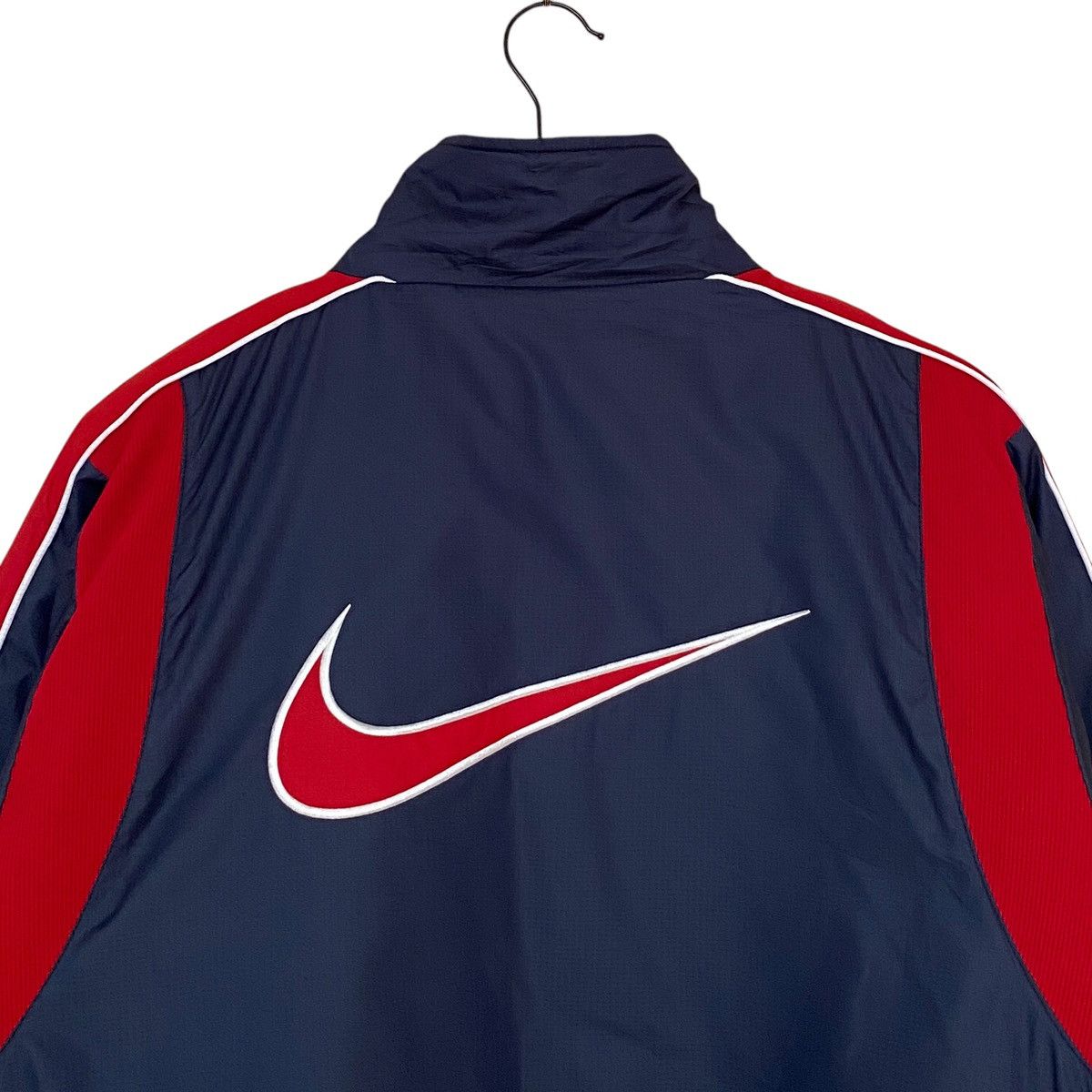 Vintage Vintage Brand Nike Big Logo Jacket 1990s Size US L / EU 52-54 / 3 - 8 Thumbnail