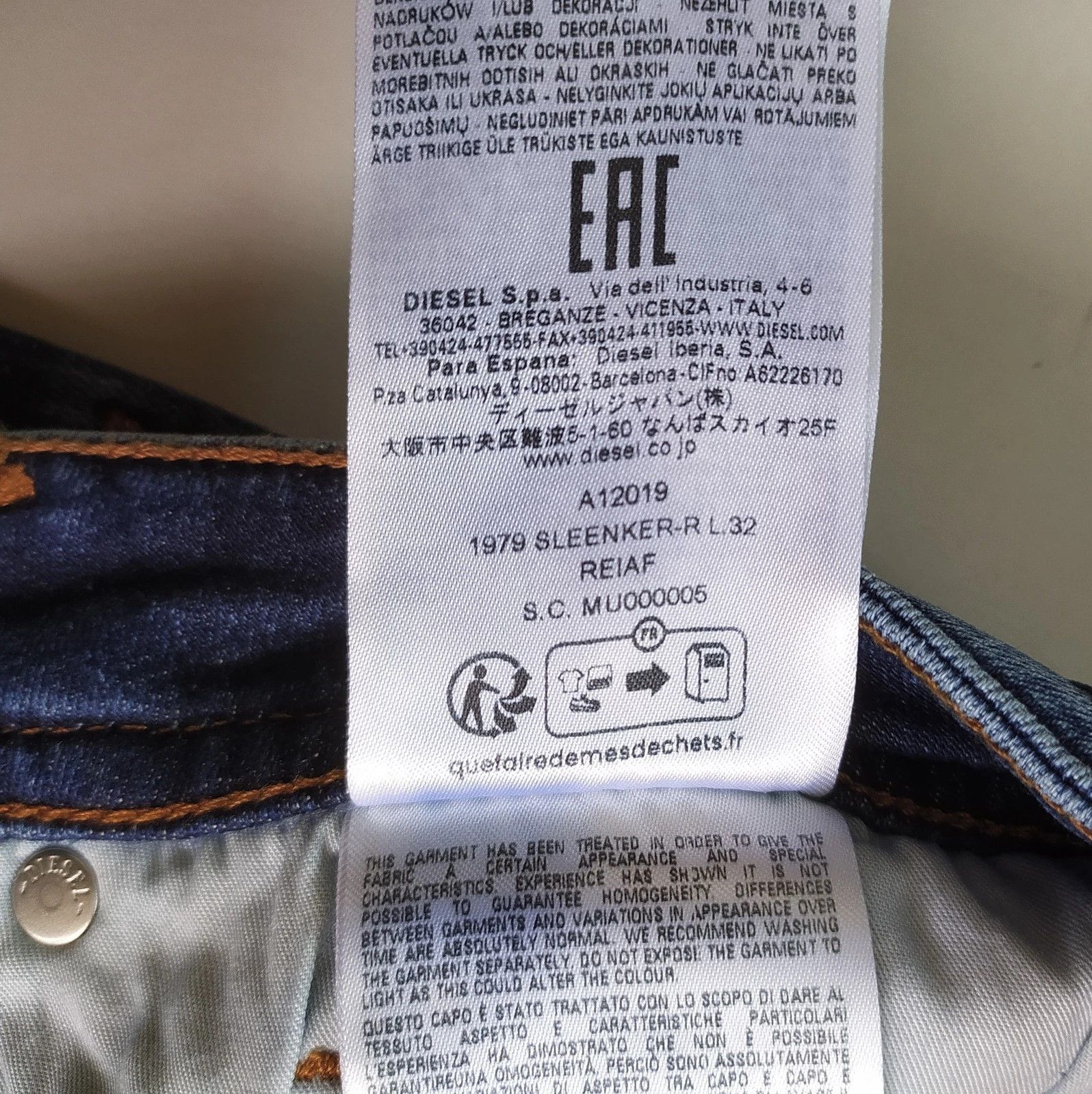 Diesel Diesel 1979 SLEENKER-R L.32 MENS JEANS T/9745 Size US 32 / EU 48 - 9 Thumbnail