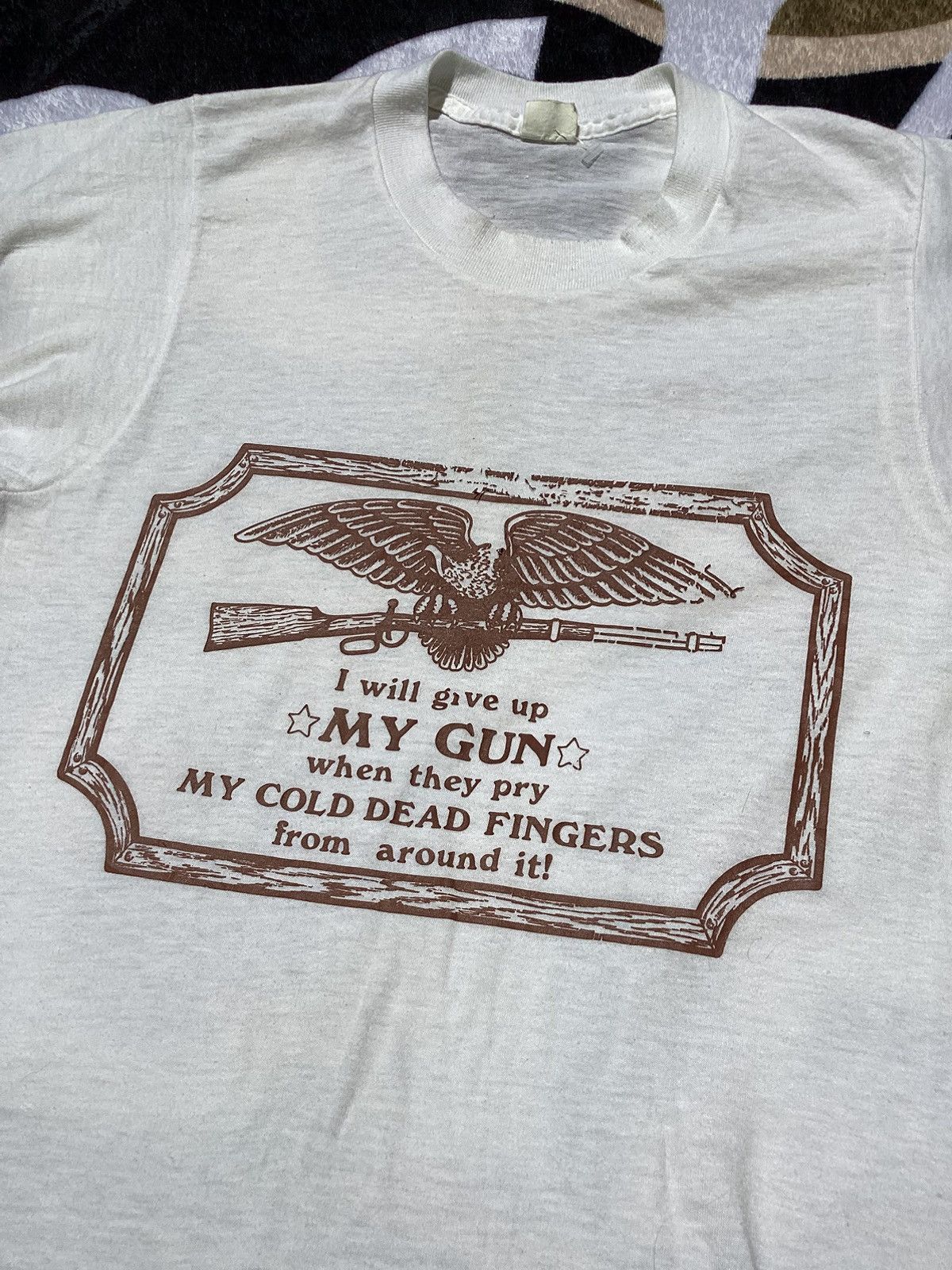 Vintage 1980s I will give up my gun, single stitch American Vtg Tee Size US M / EU 48-50 / 2 - 2 Thumbnail
